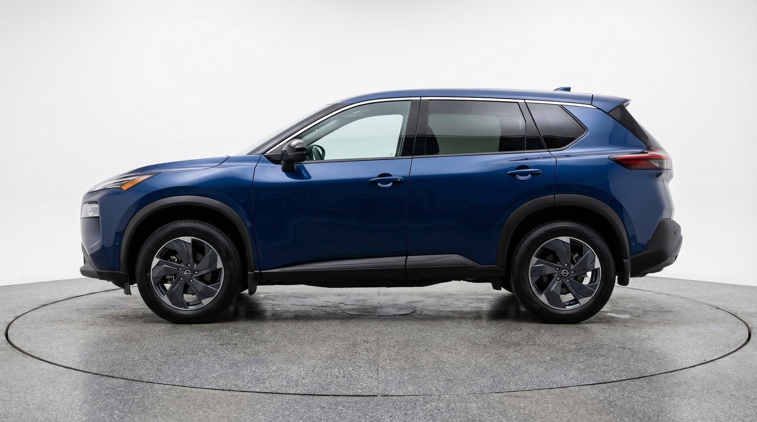 Thumbnail: 2025 Nissan Rogue - 5