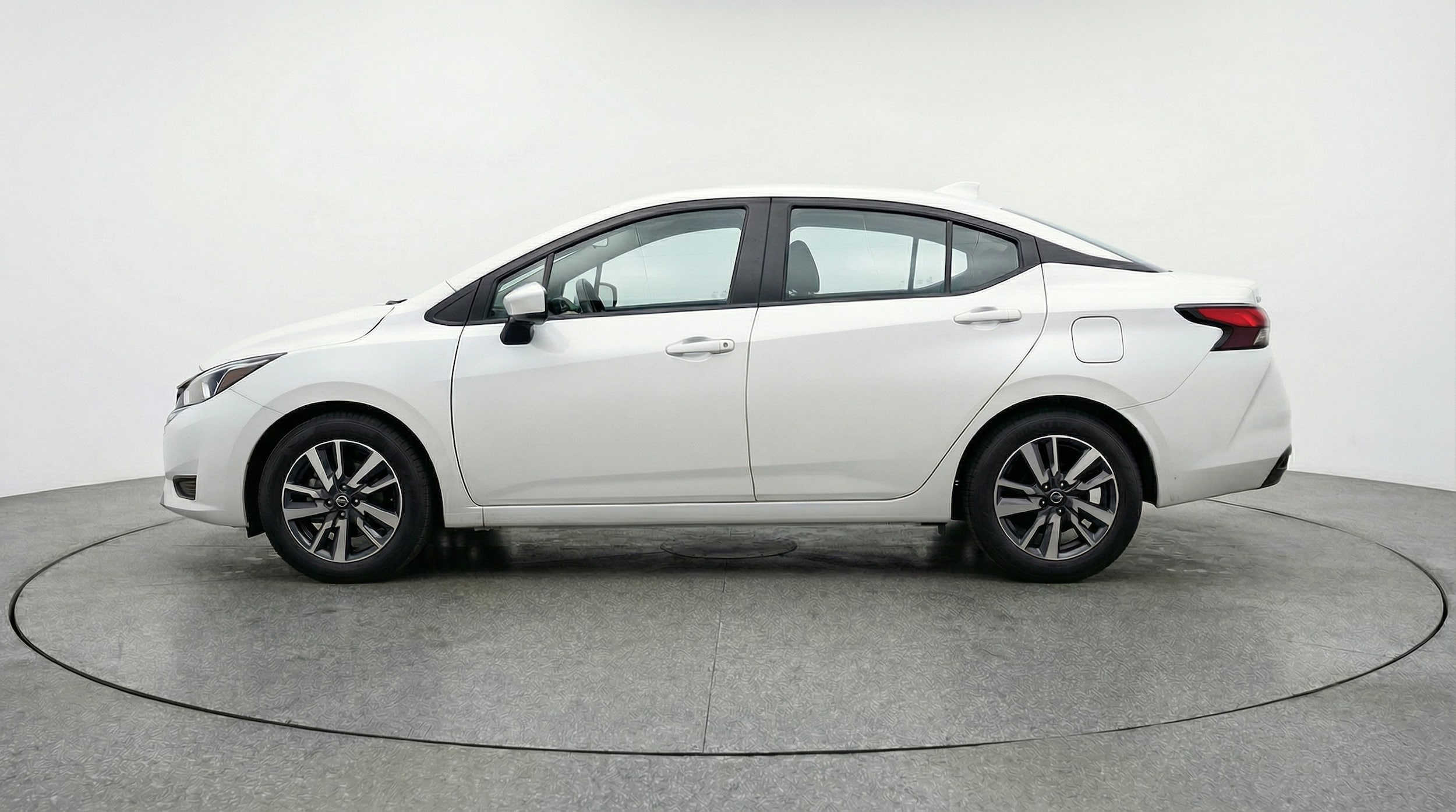 Thumbnail: 2025 Nissan Versa - 4