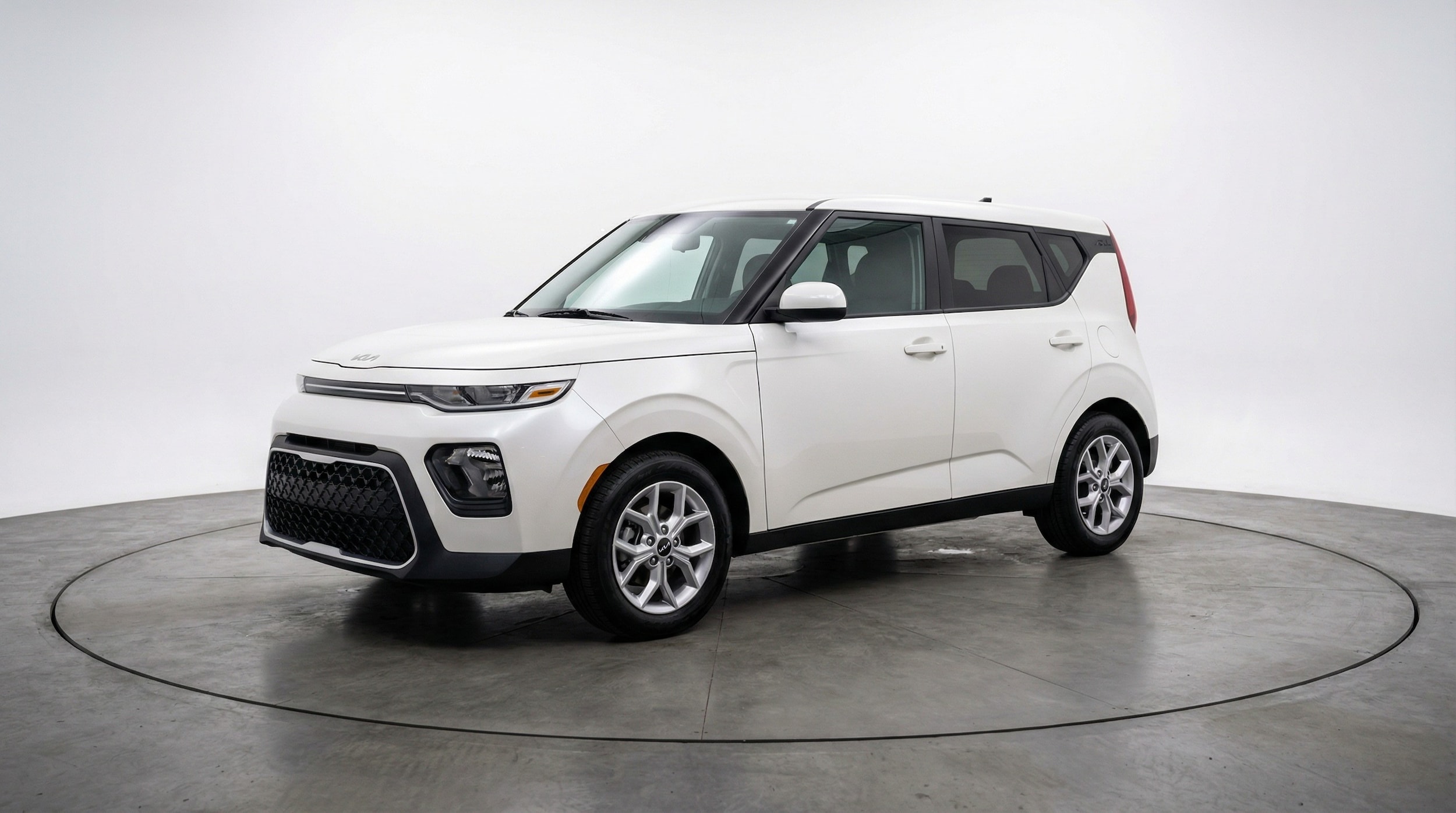 Thumbnail: 2025 Kia Soul - 3