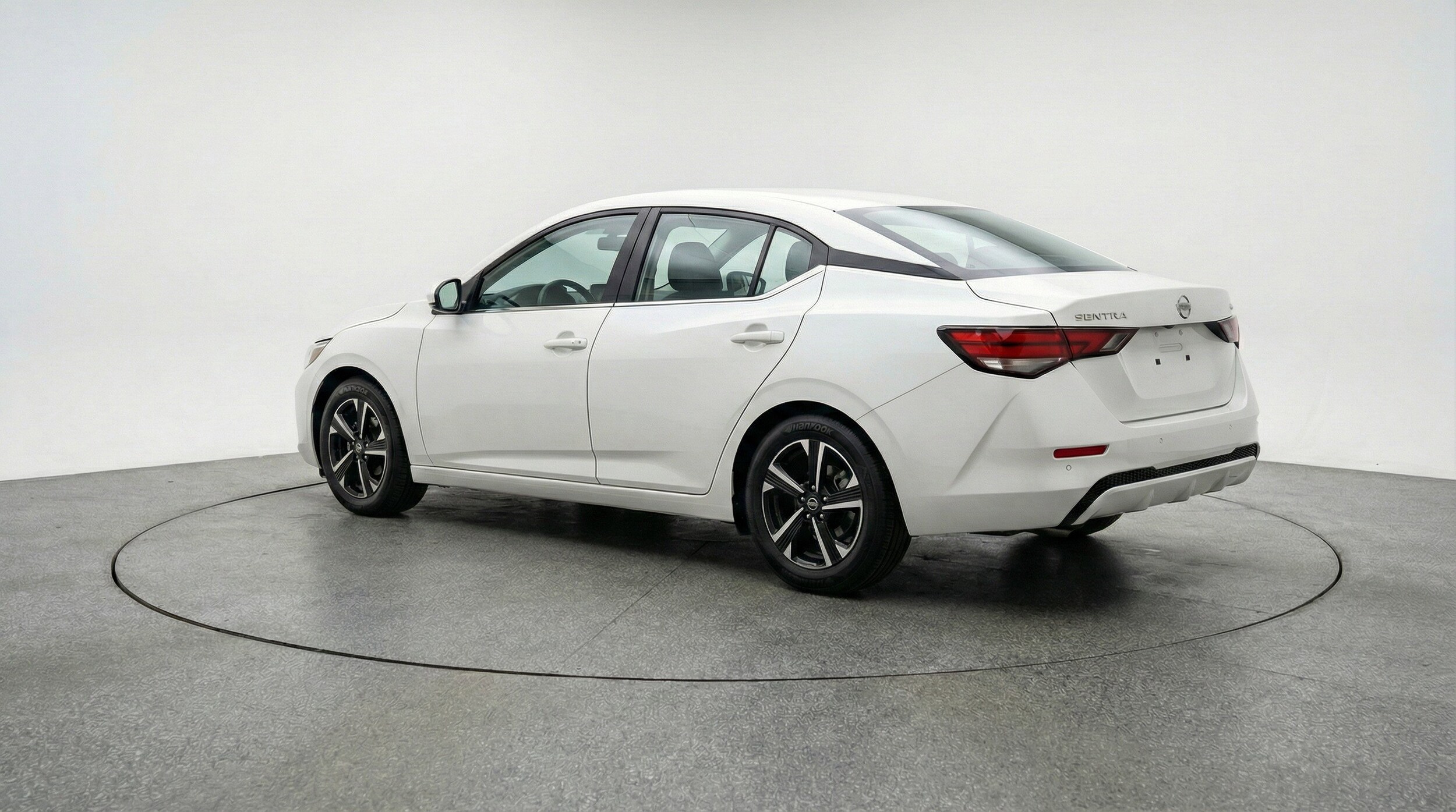 Thumbnail: 2025 Nissan Sentra - 6