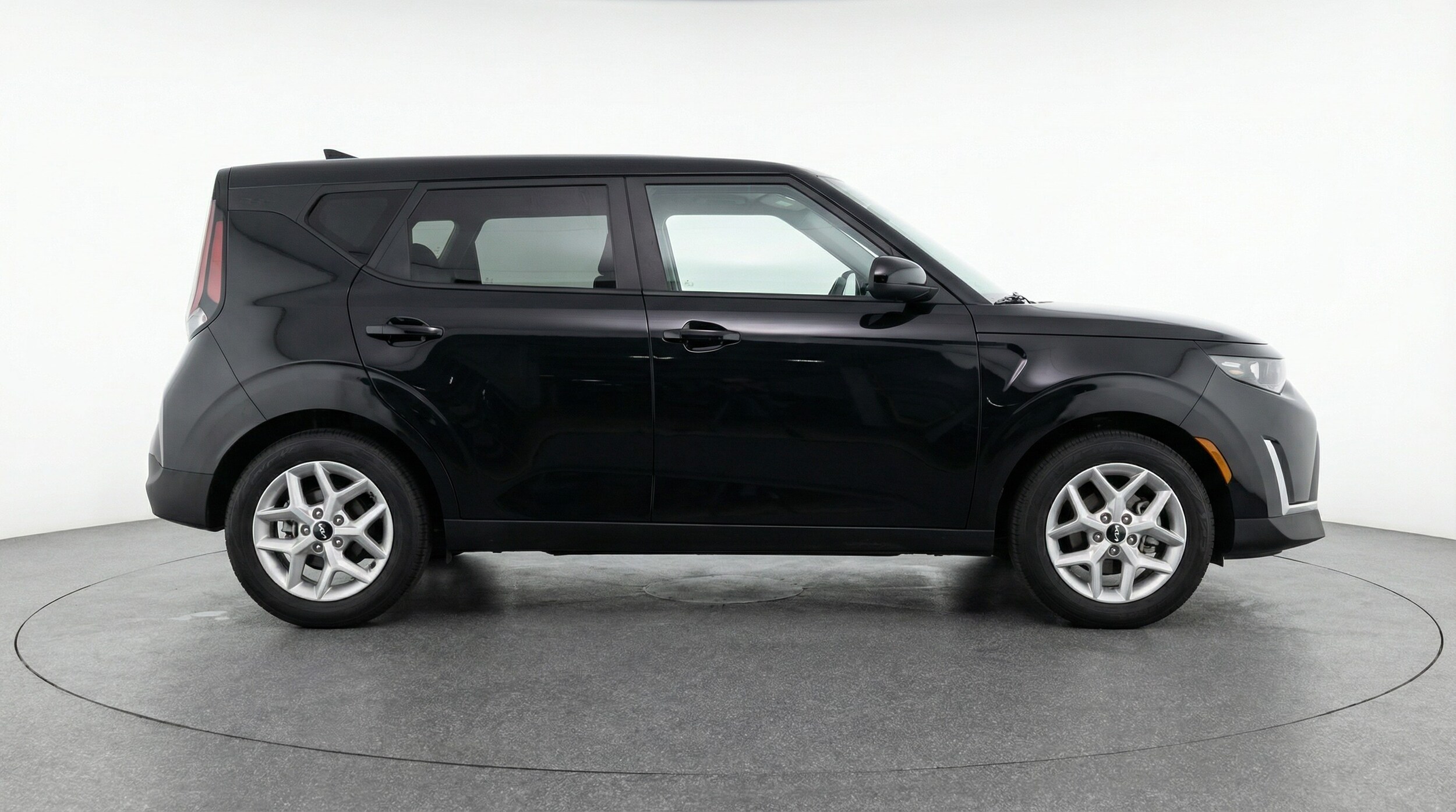 Thumbnail: 2025 Kia Soul - 8