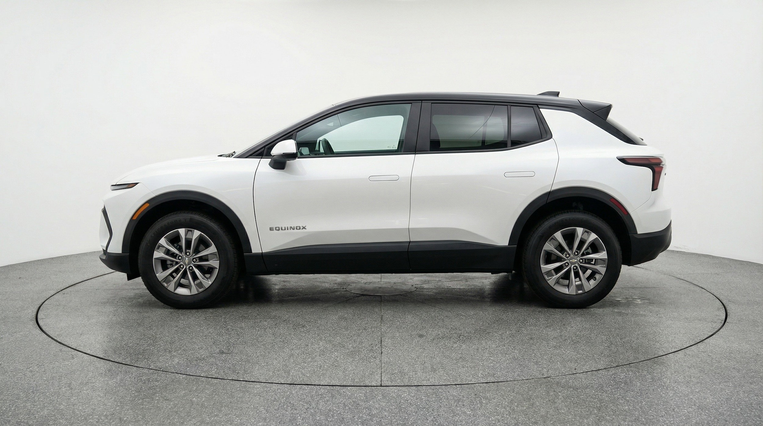 Thumbnail: 2025 Chevrolet Equinox - 5