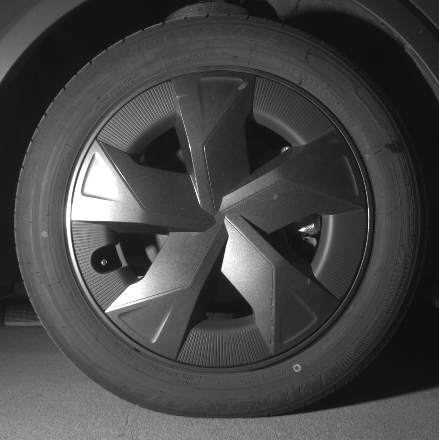 Thumbnail: 2025 Toyota Prius - 10