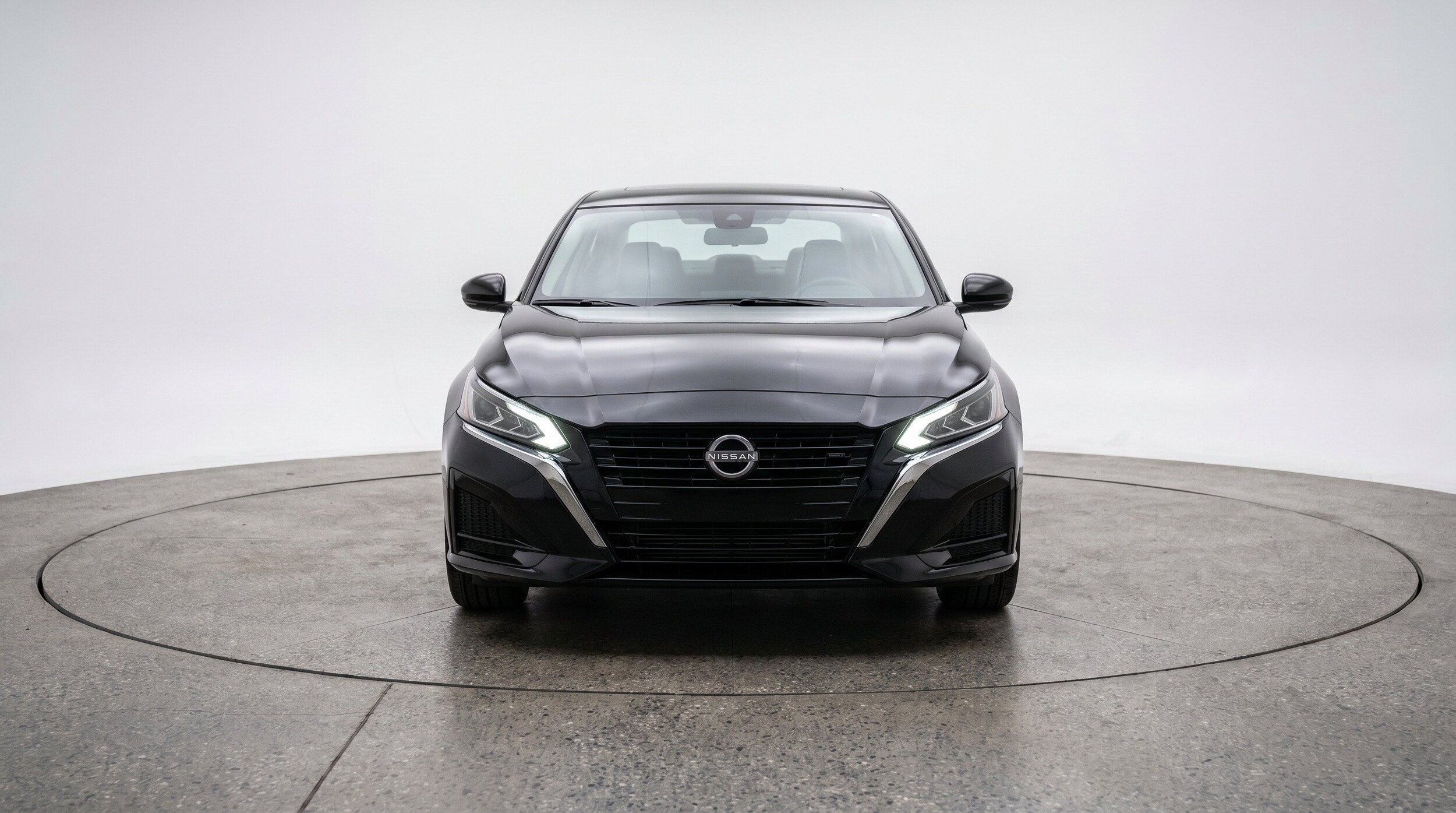 Thumbnail: 2025 Nissan Altima - 2