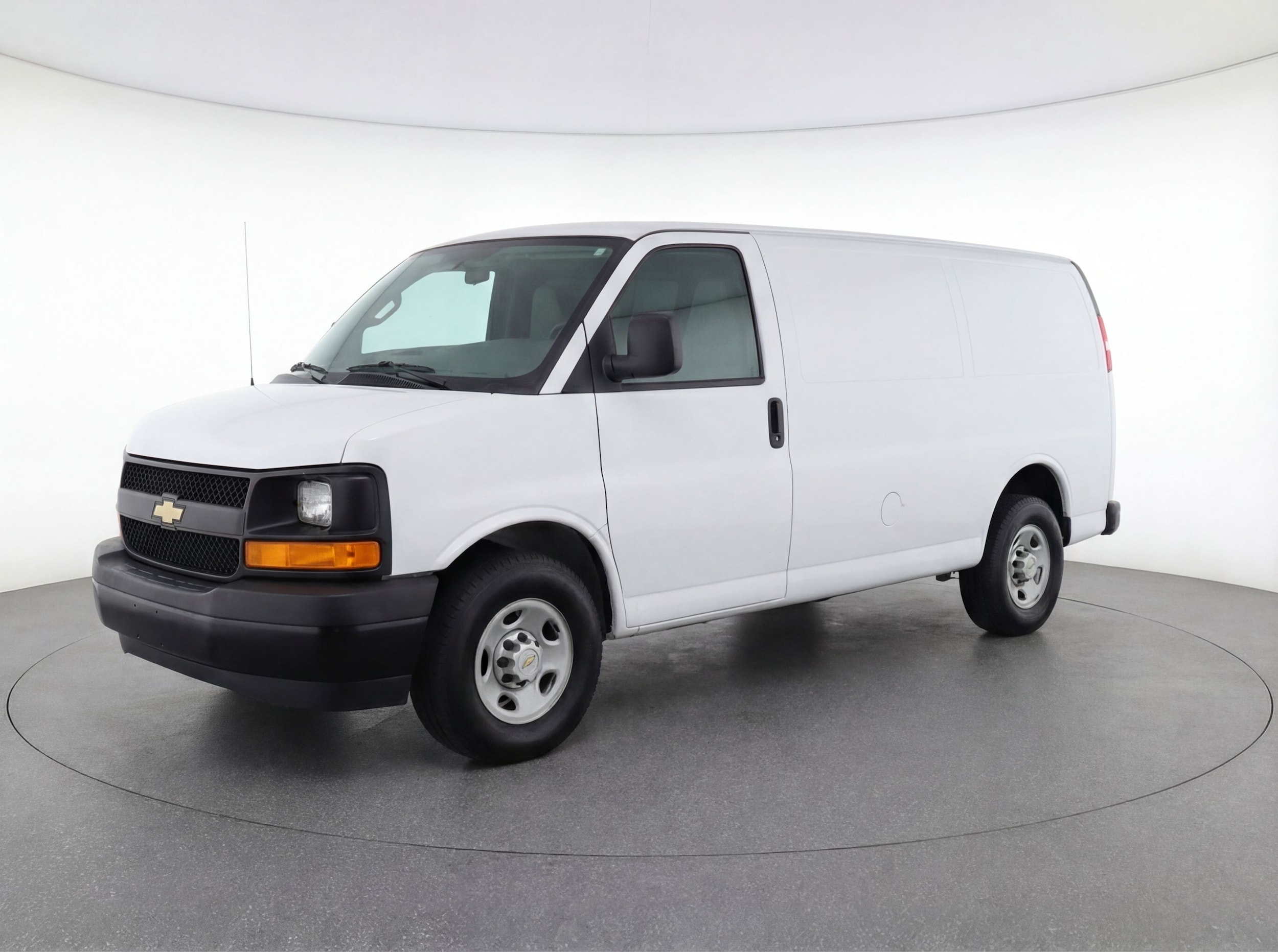 Thumbnail: 2025 Chevrolet Express - 3