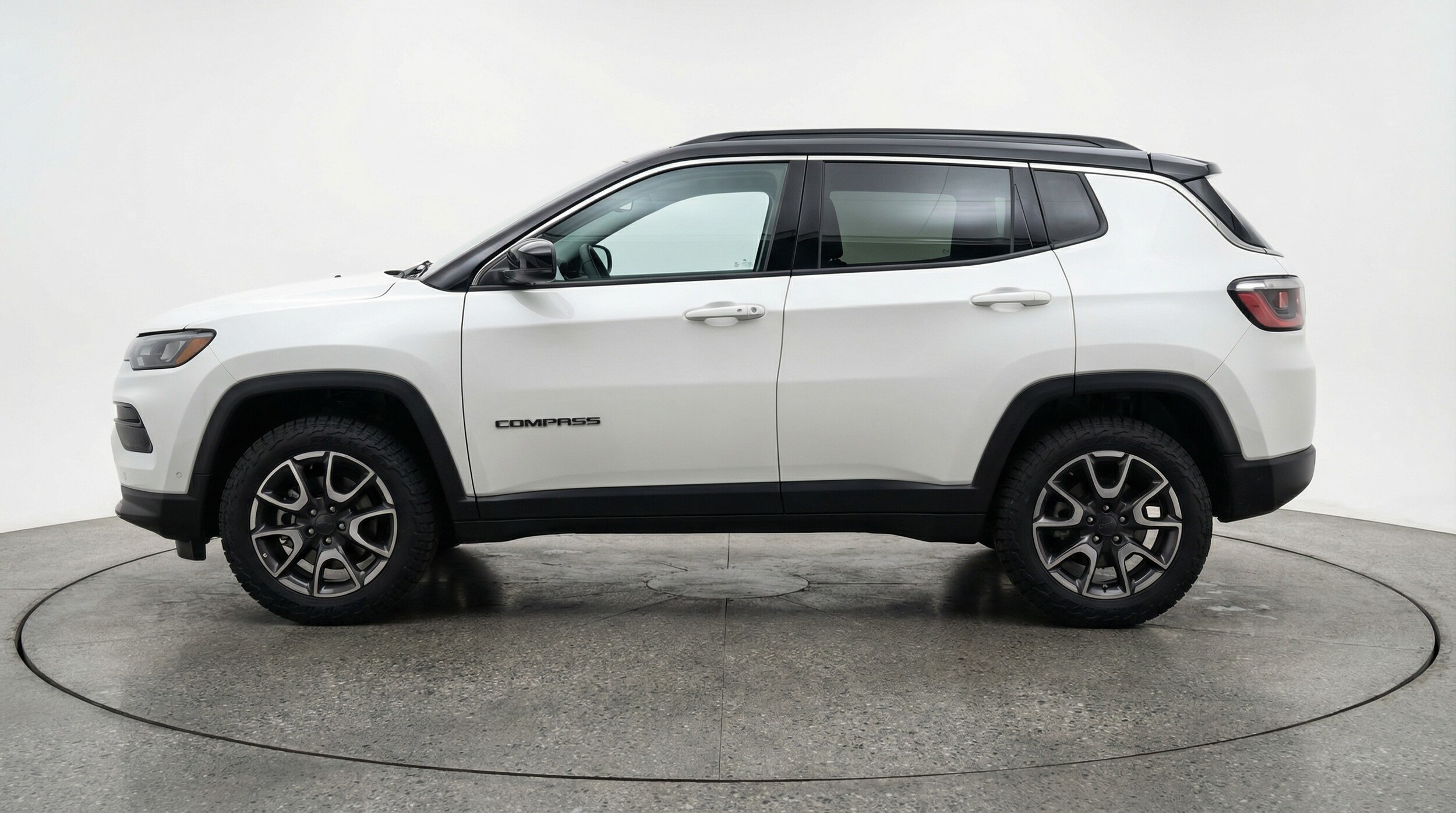 Thumbnail: 2025 Jeep Compass - 4