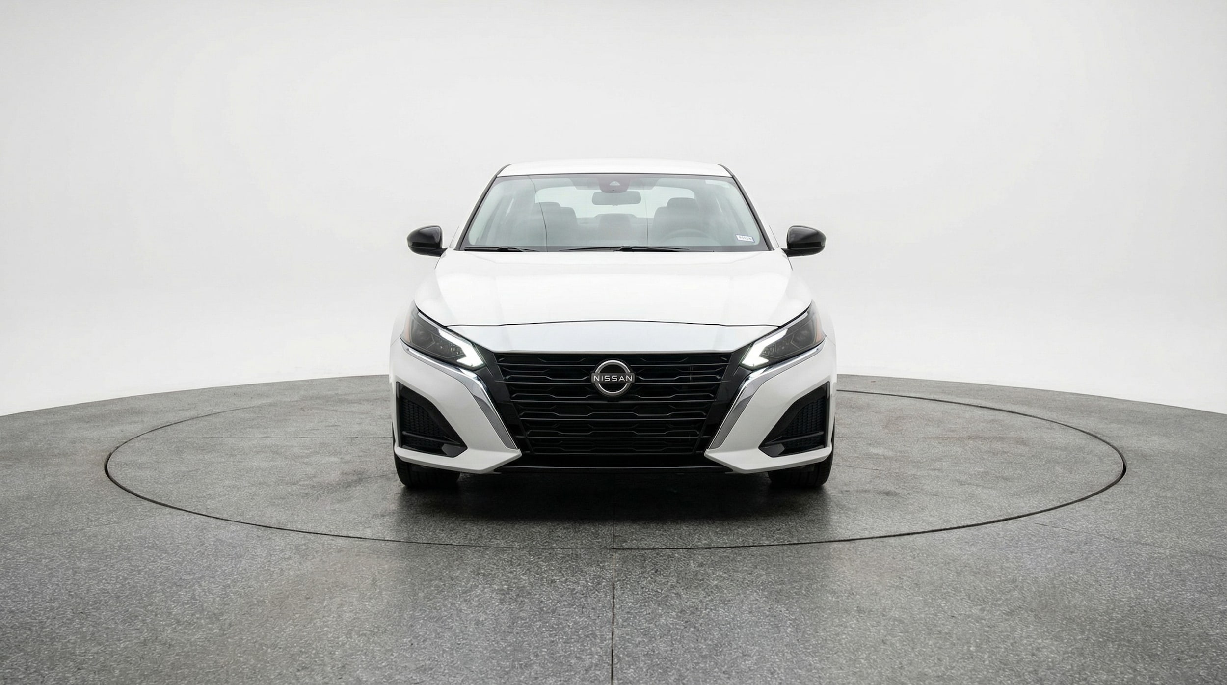 Thumbnail: 2025 Nissan Altima - 2