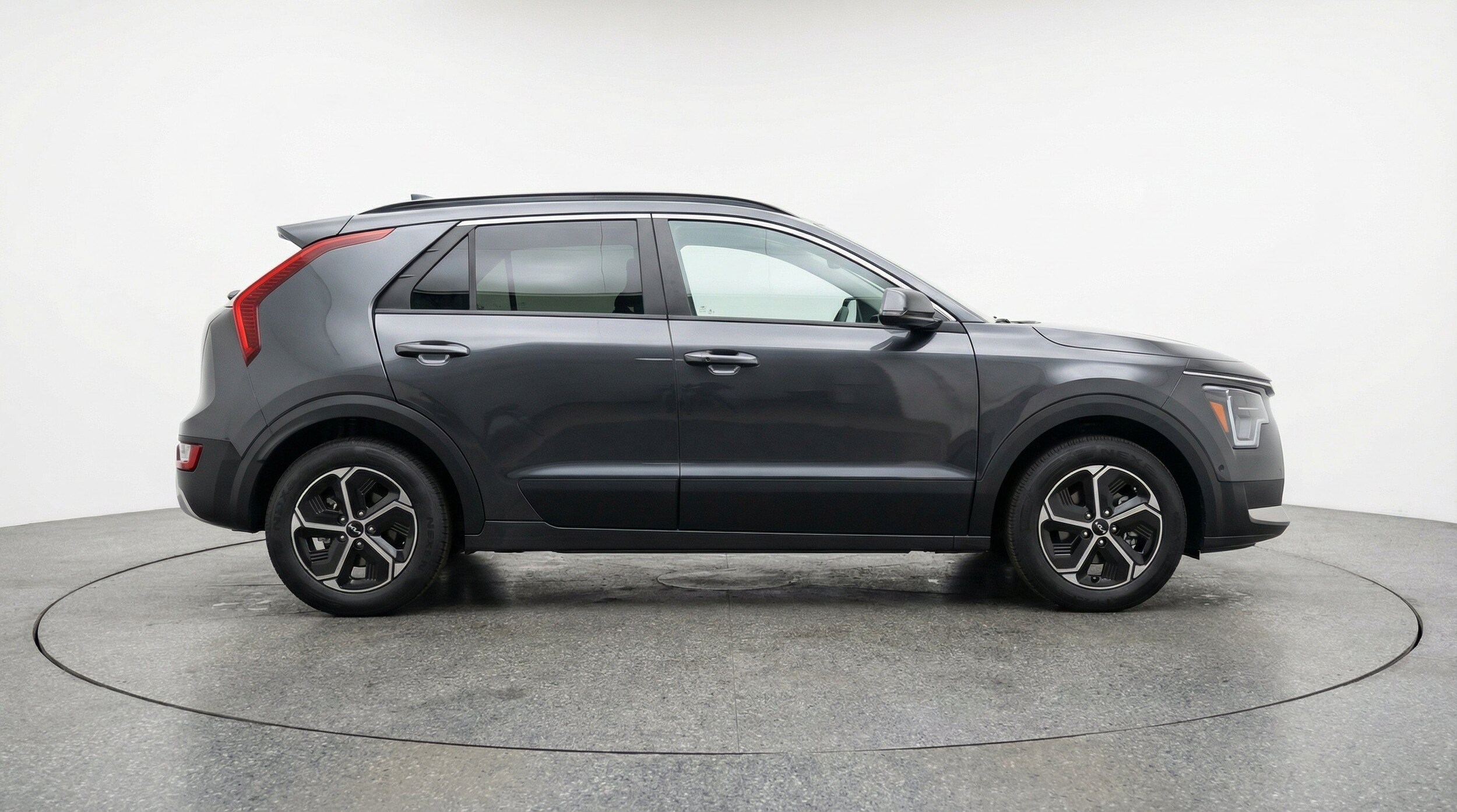 Thumbnail: 2026 Kia Niro - 11