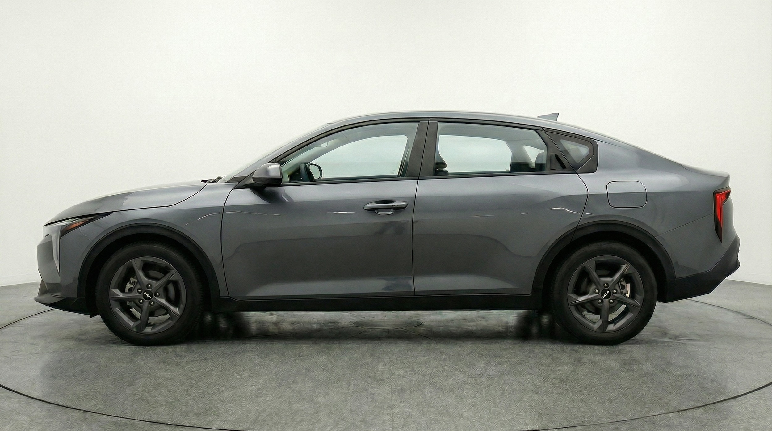 Thumbnail: 2025 Kia K4 - 4