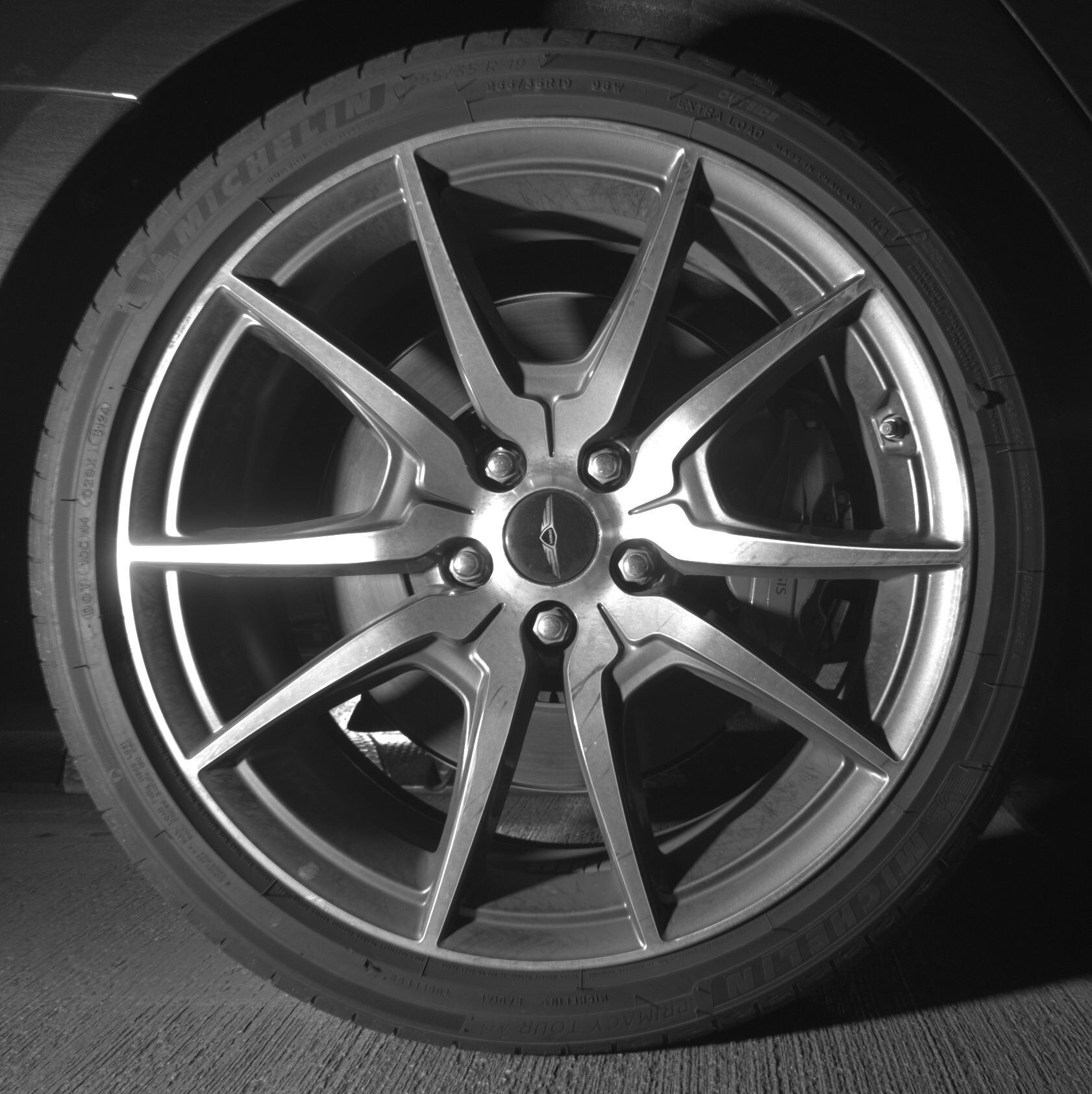 Thumbnail: 2025 Genesis G70 - 12