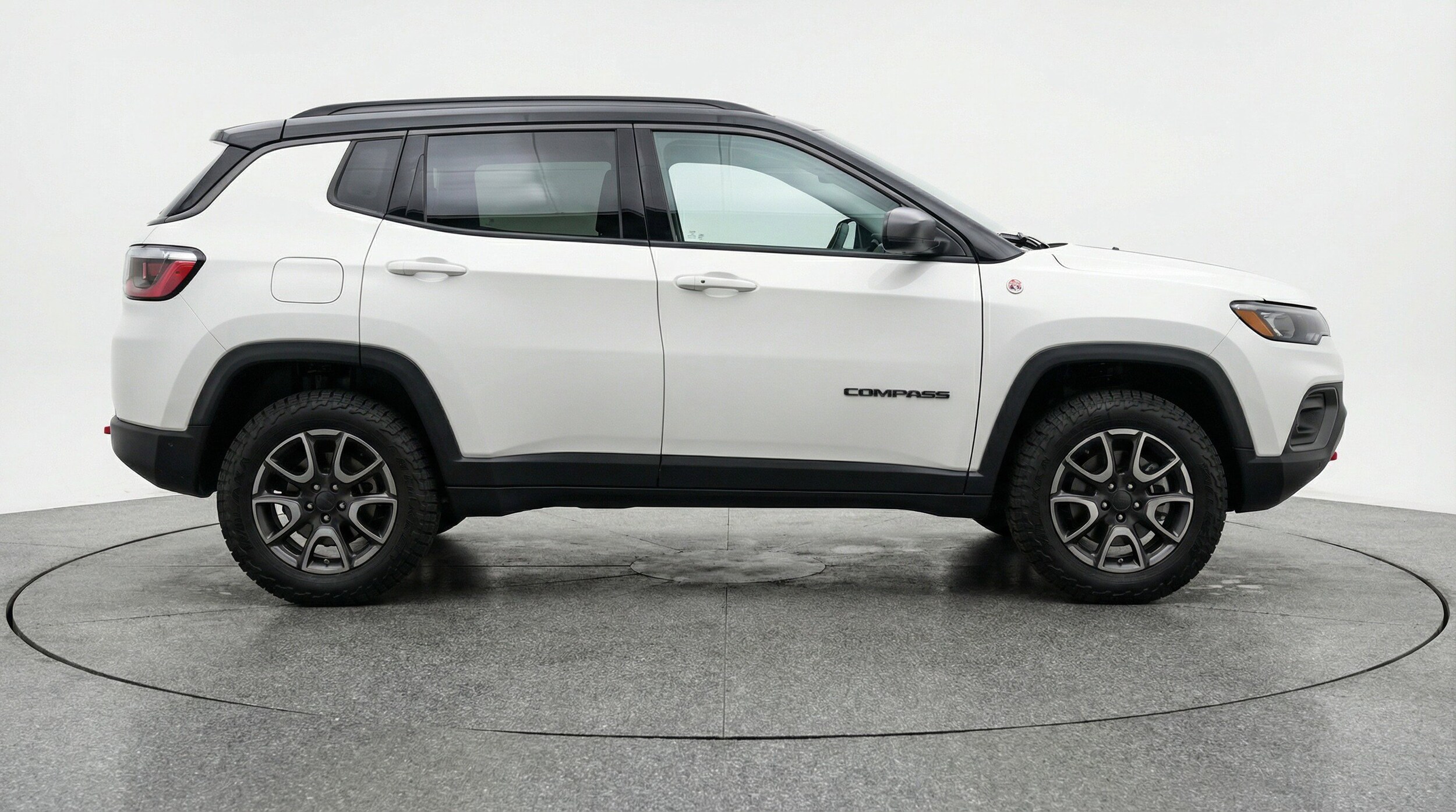Thumbnail: 2025 Jeep Compass - 11
