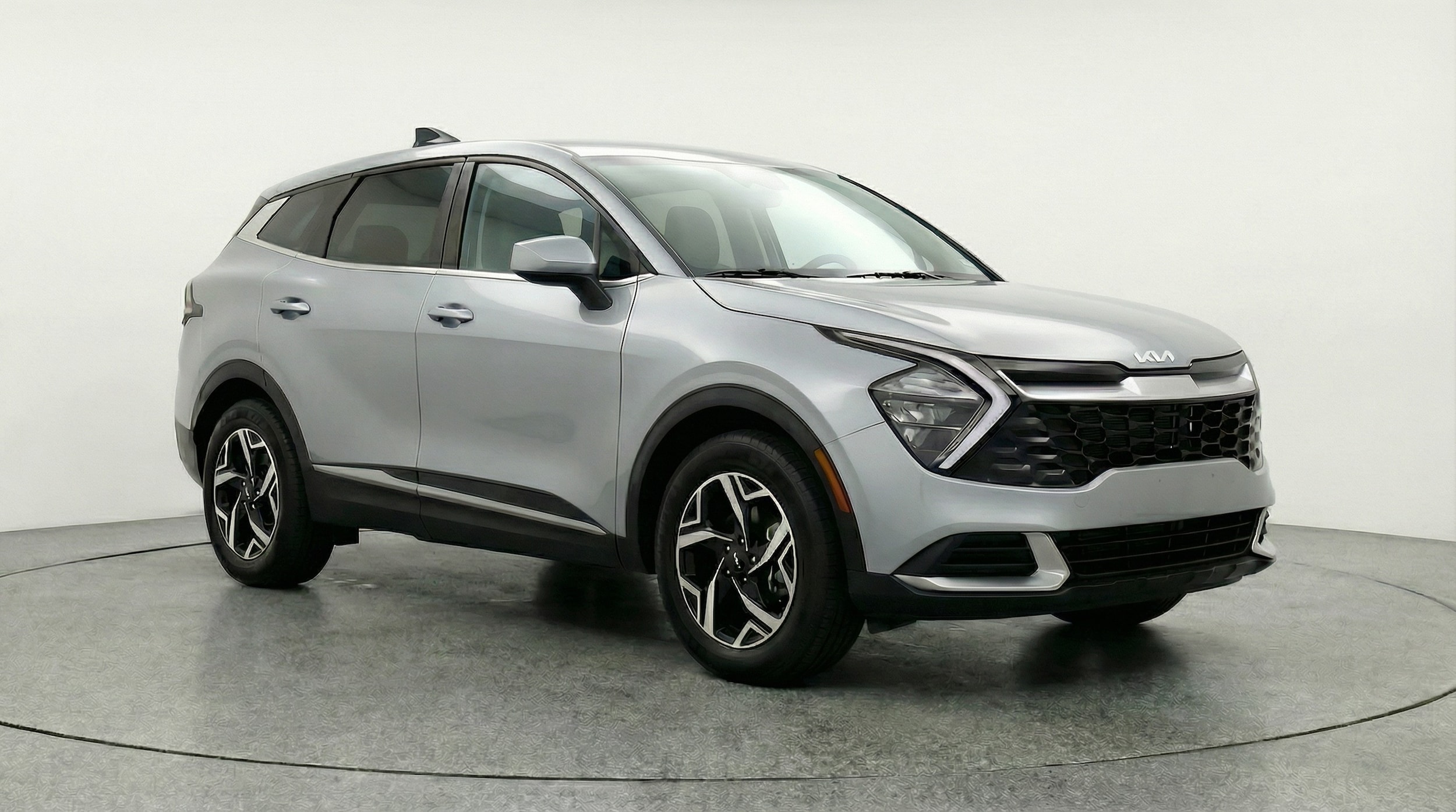 Thumbnail: 2025 Kia Sportage - 1