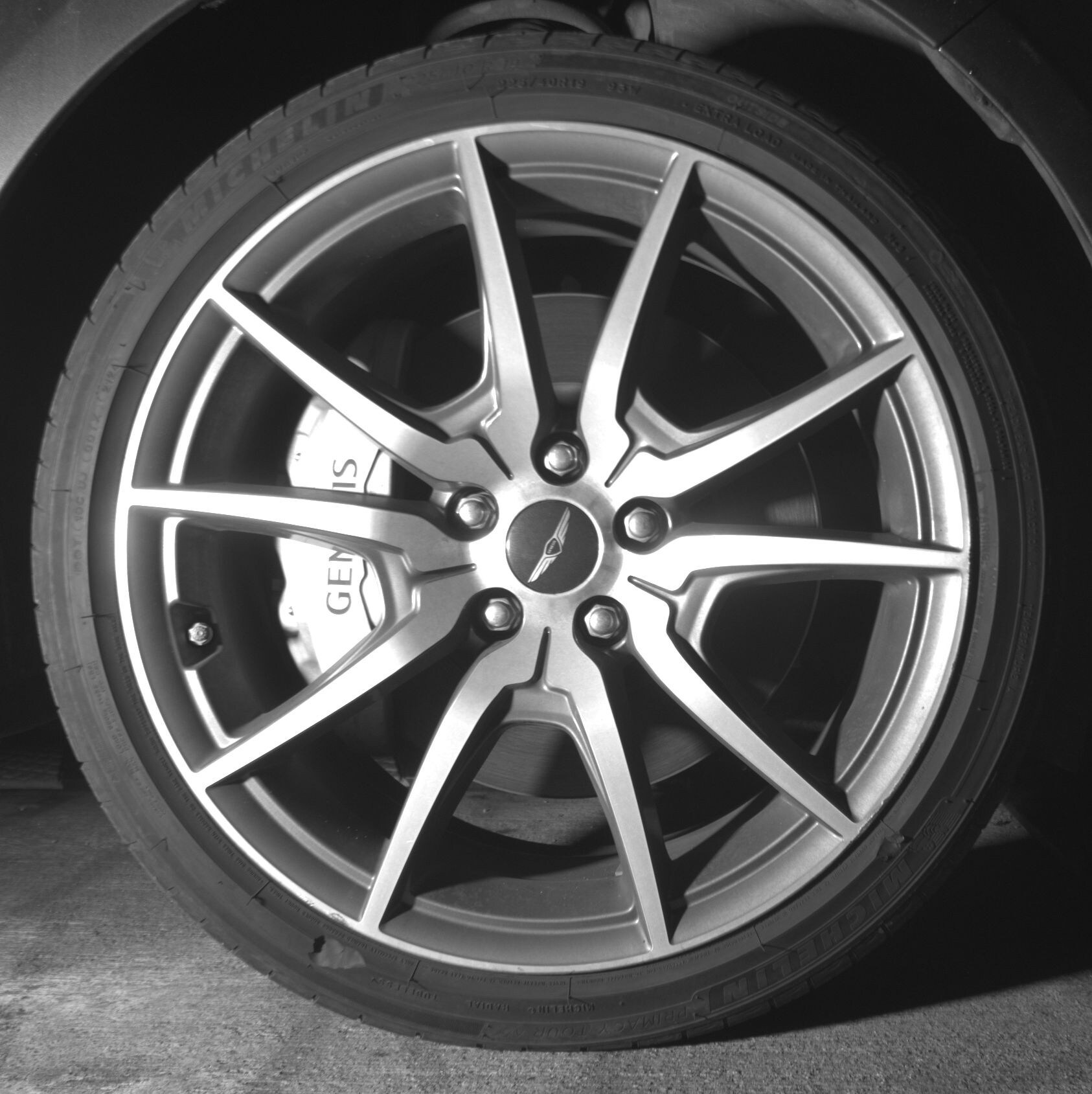 Thumbnail: 2025 Genesis G70 - 10