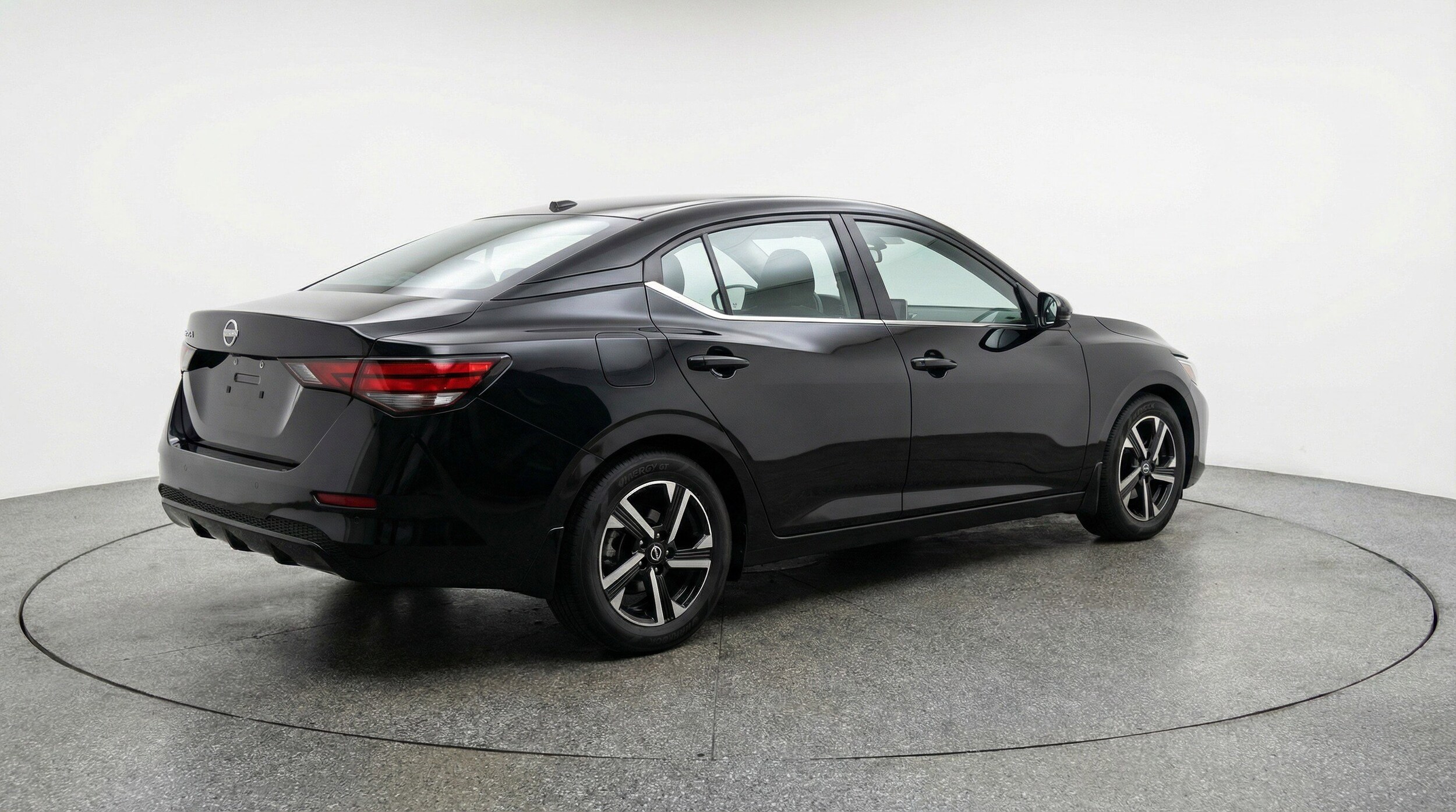 Thumbnail: 2025 Nissan Sentra - 9