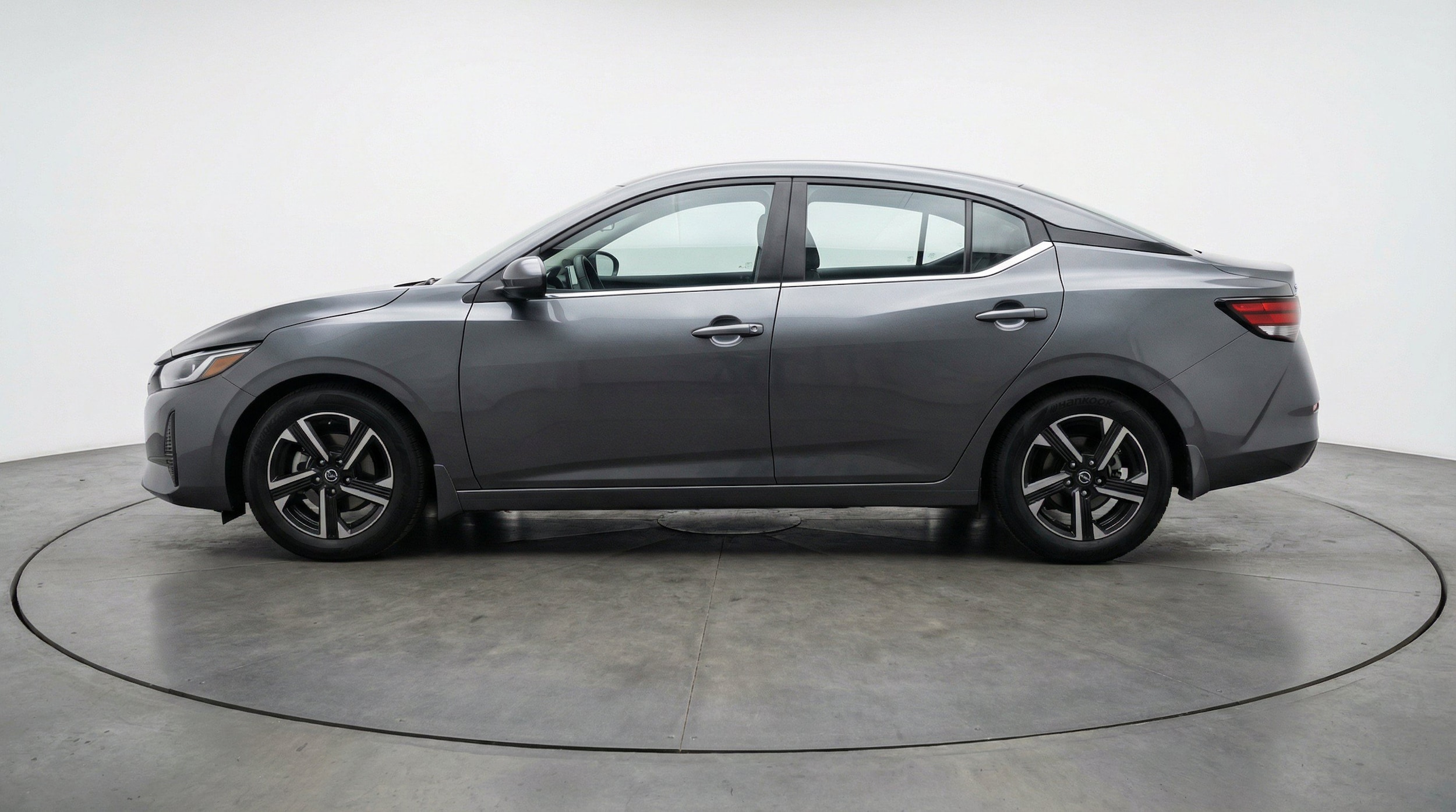 Thumbnail: 2025 Nissan Sentra - 5