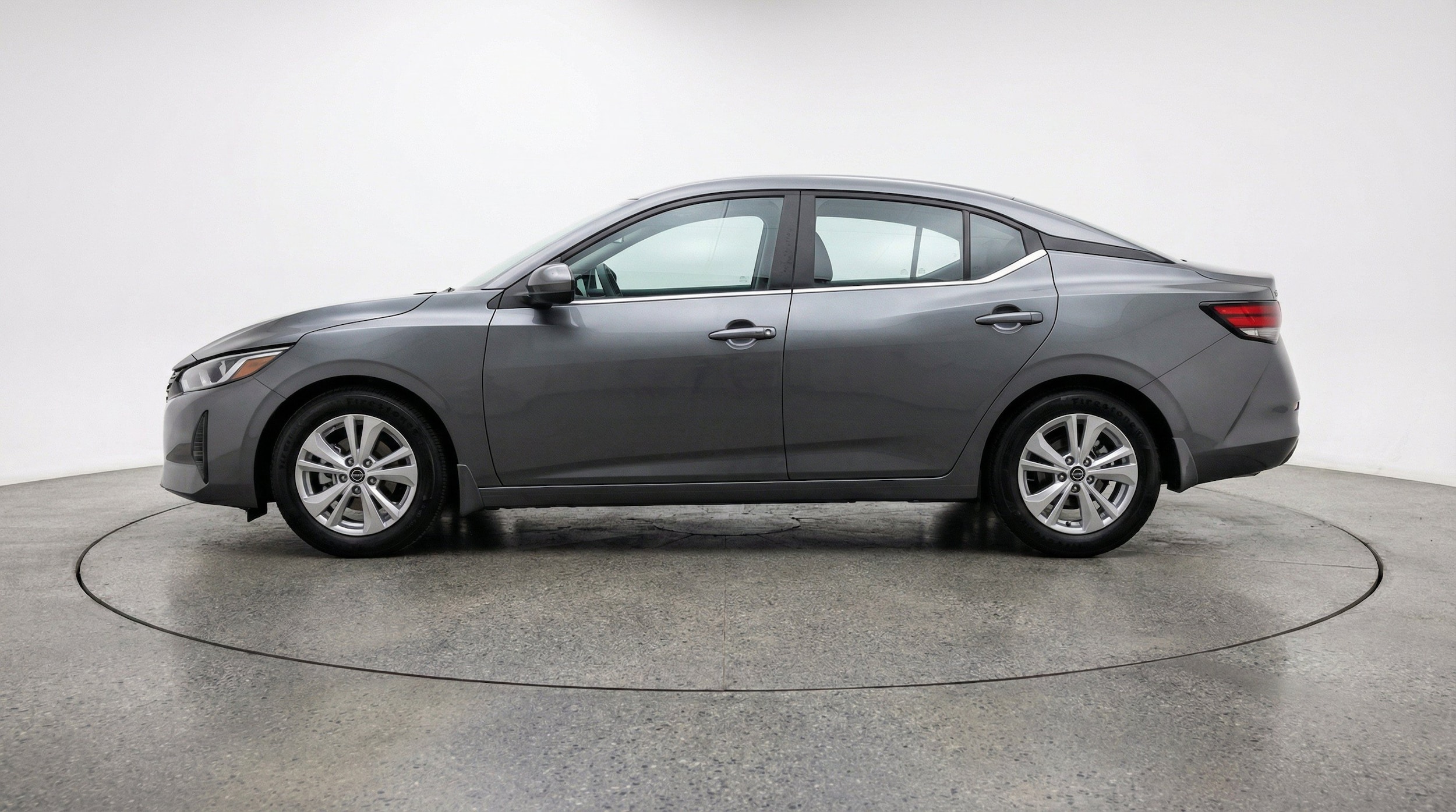 Thumbnail: 2025 Nissan Sentra - 5