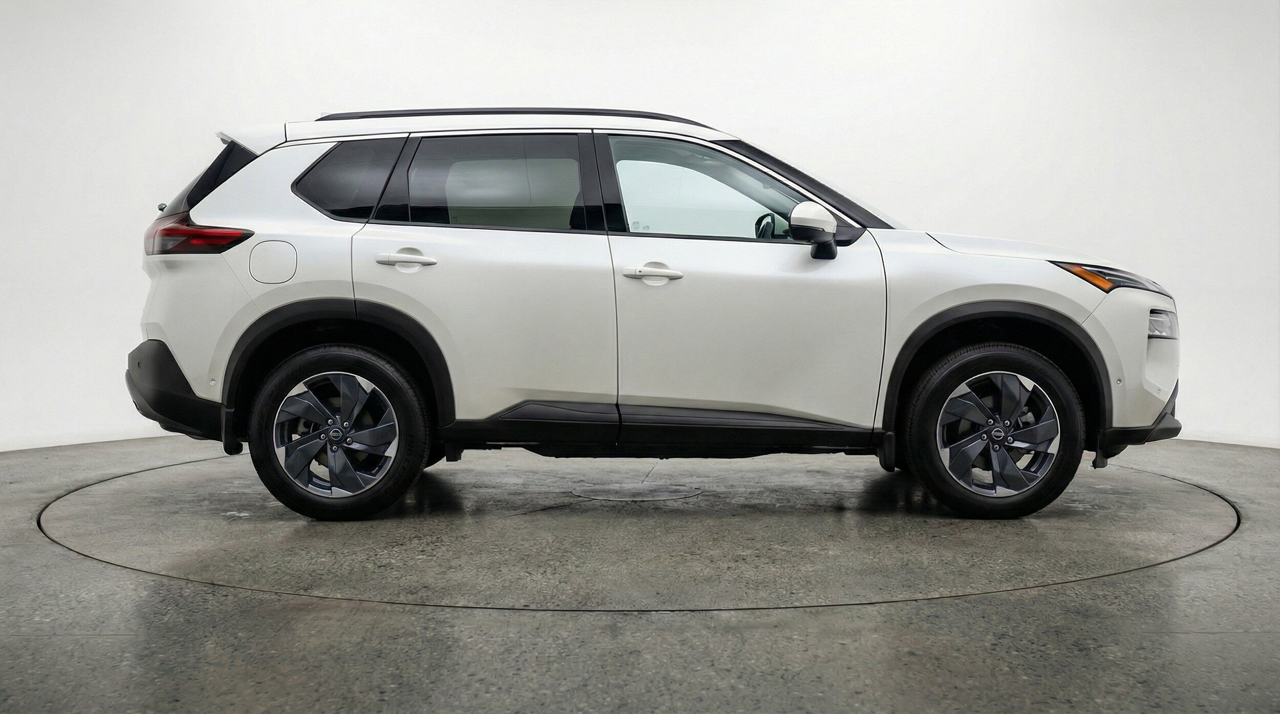 Thumbnail: 2025 Nissan Rogue - 11