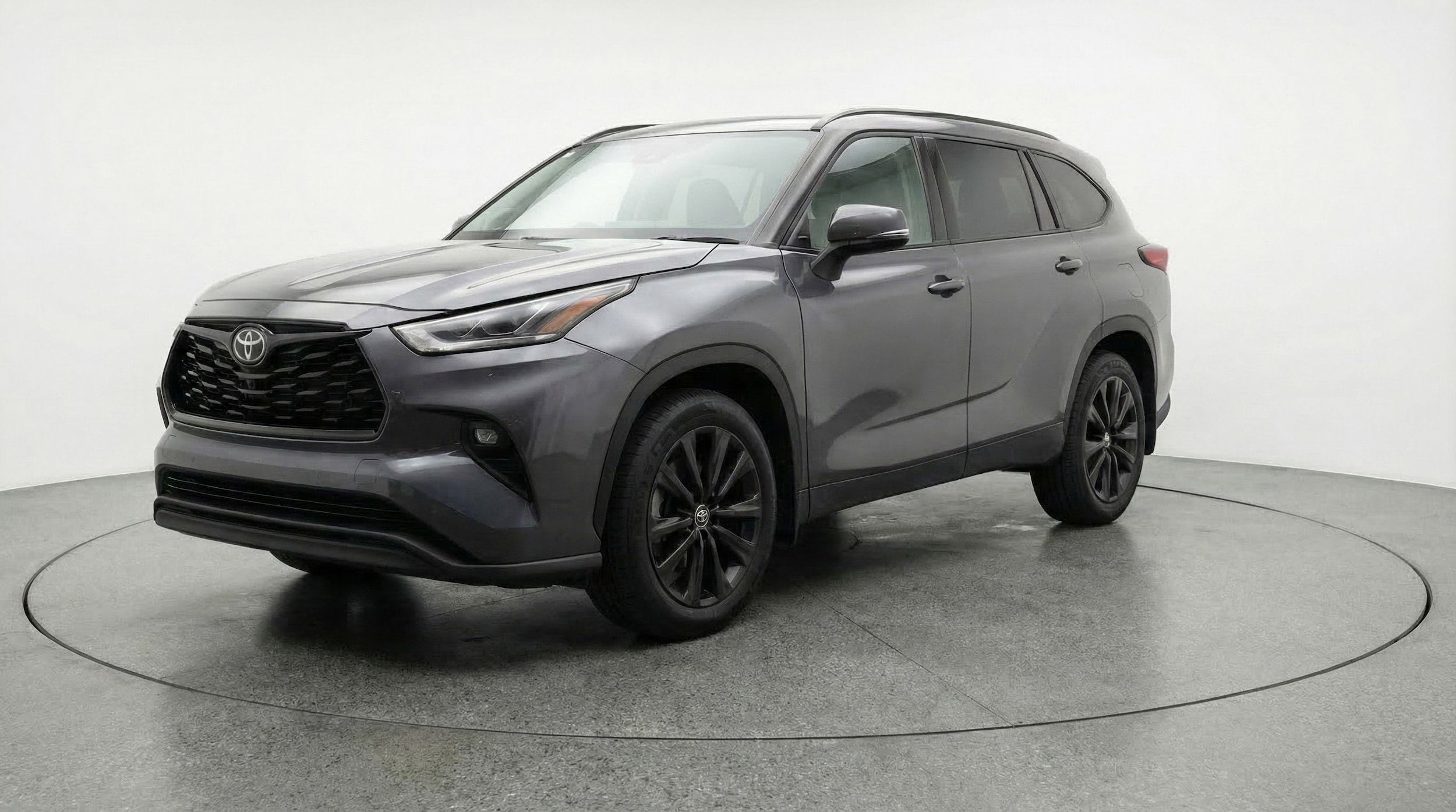 Thumbnail: 2025 Toyota Highlander - 3