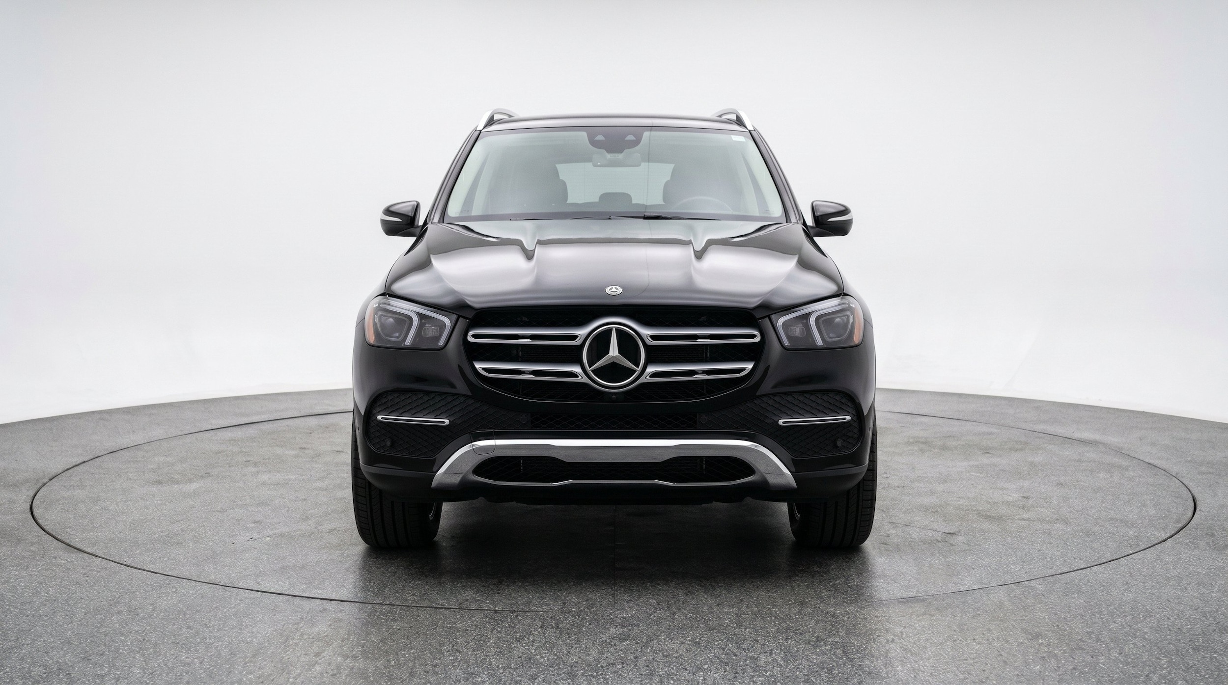 Thumbnail: 2026 Mercedes-Benz GLE - 2