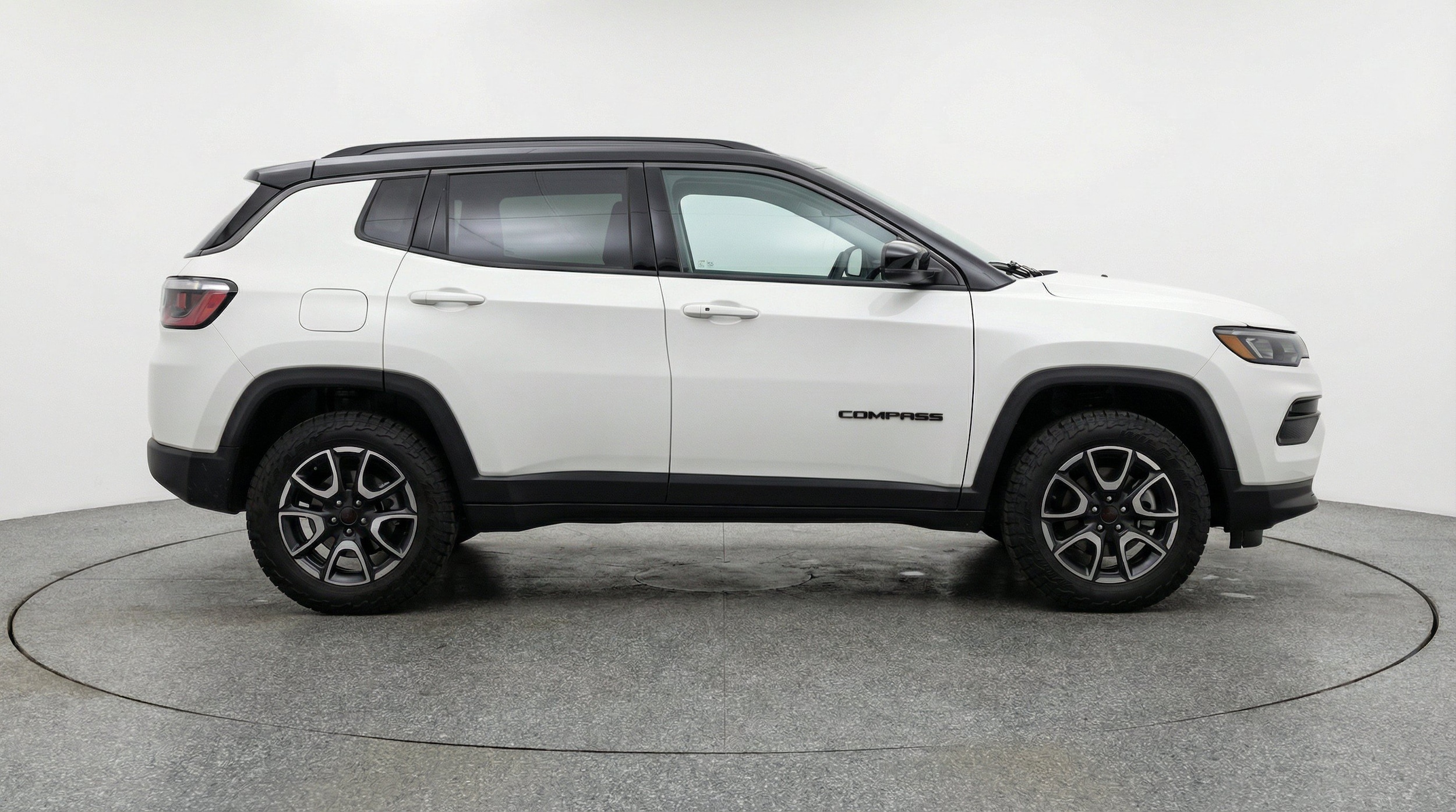 Thumbnail: 2025 Jeep Compass - 10