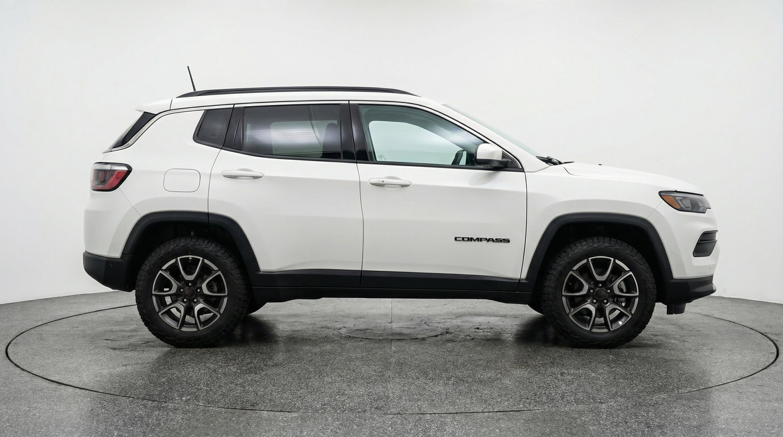 Thumbnail: 2025 Jeep Compass - 11