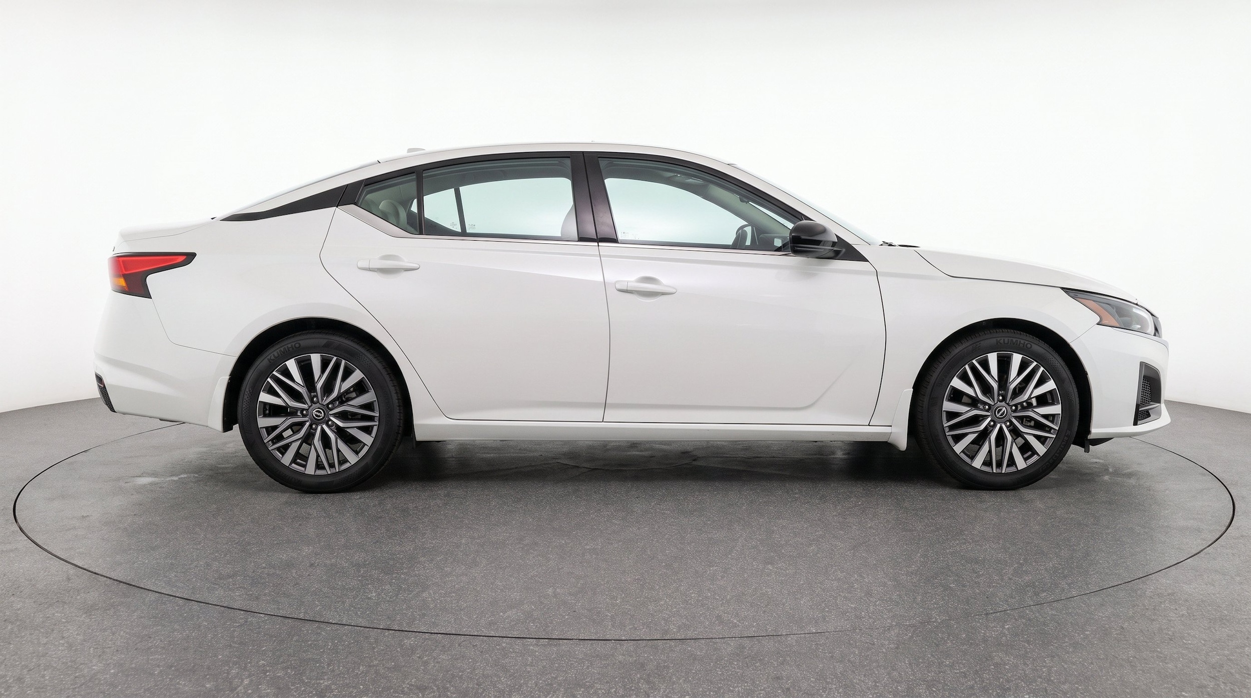 Thumbnail: 2026 Nissan Altima - 10