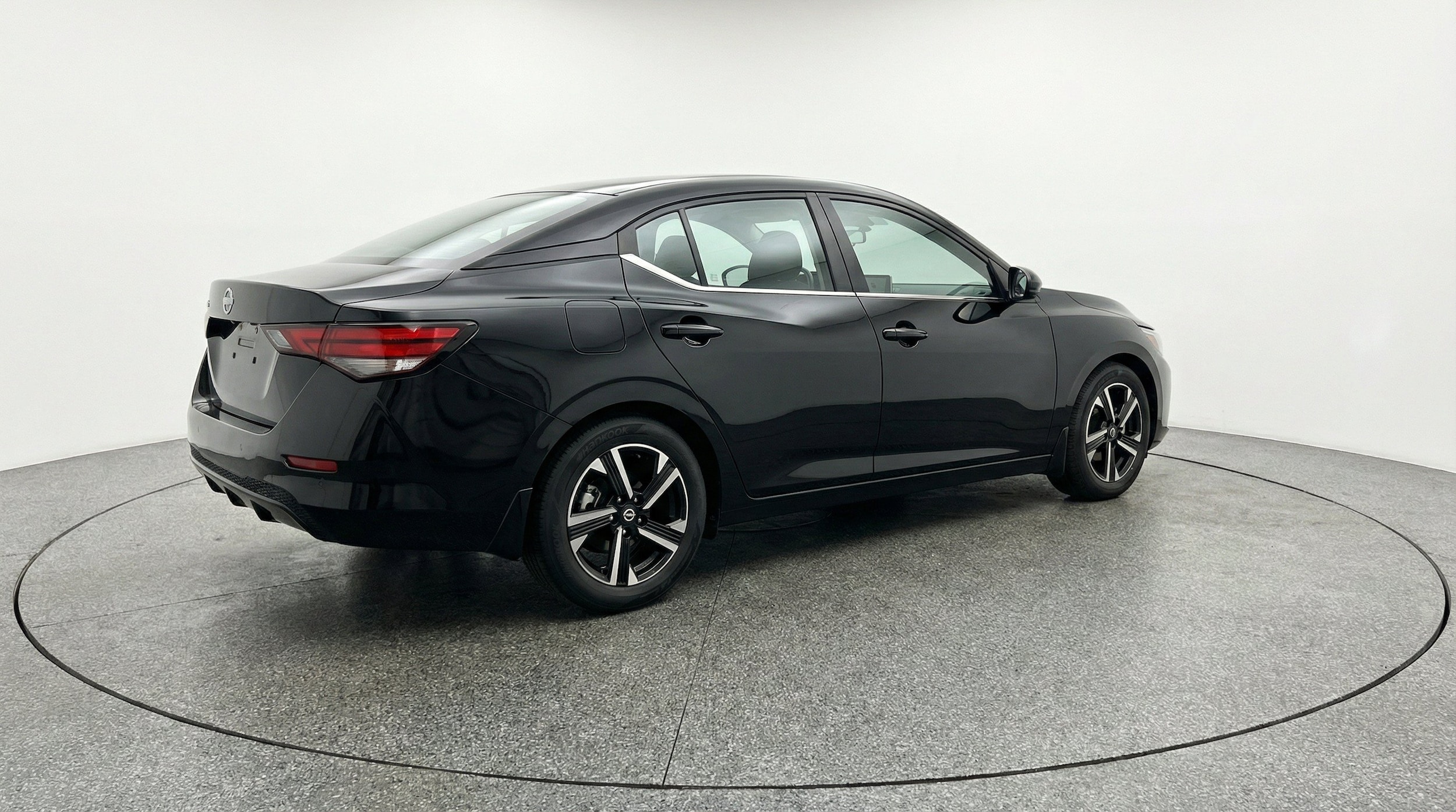 Thumbnail: 2025 Nissan Sentra - 9