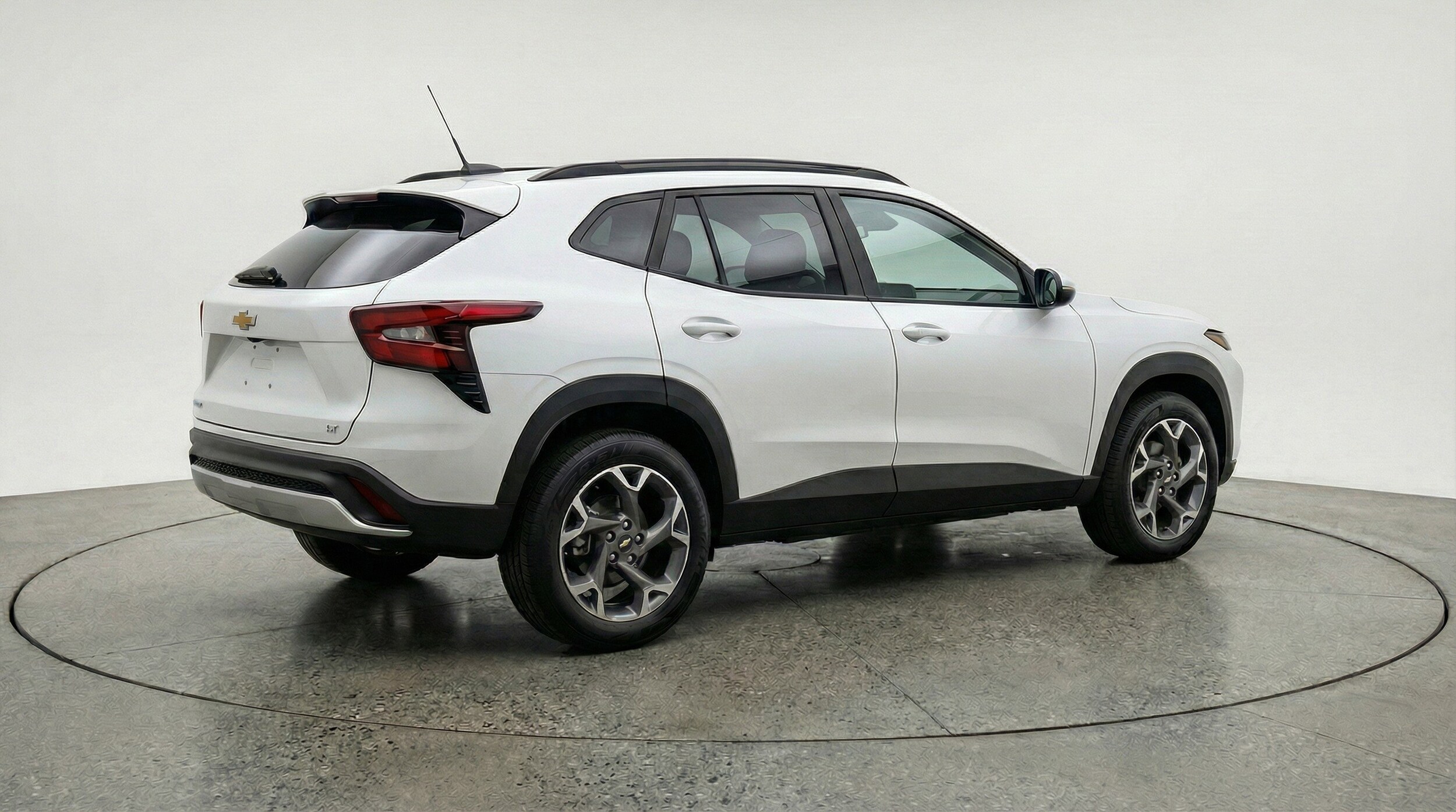 Thumbnail: 2025 Chevrolet Trax - 9