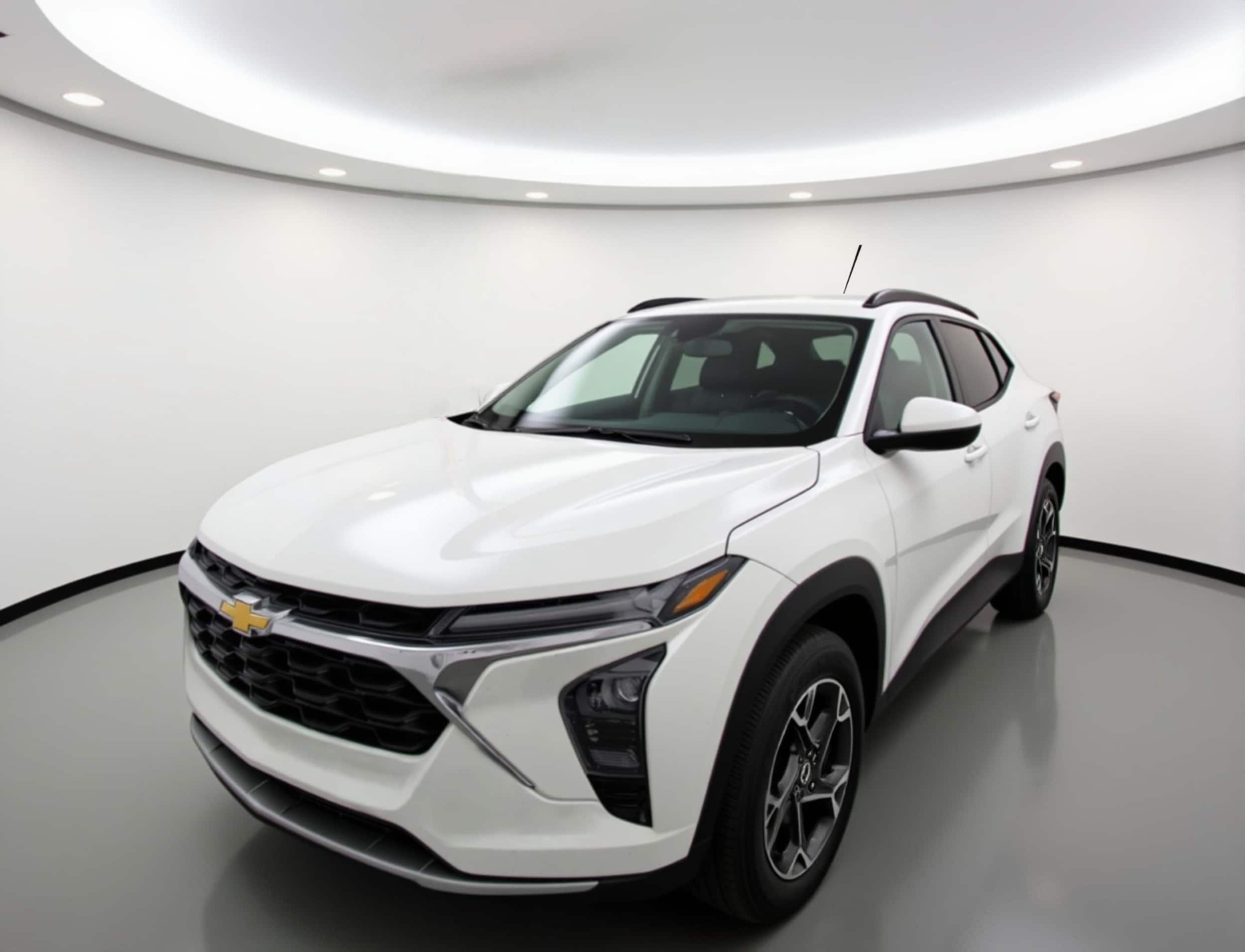 Thumbnail: 2025 Chevrolet Trax - 3
