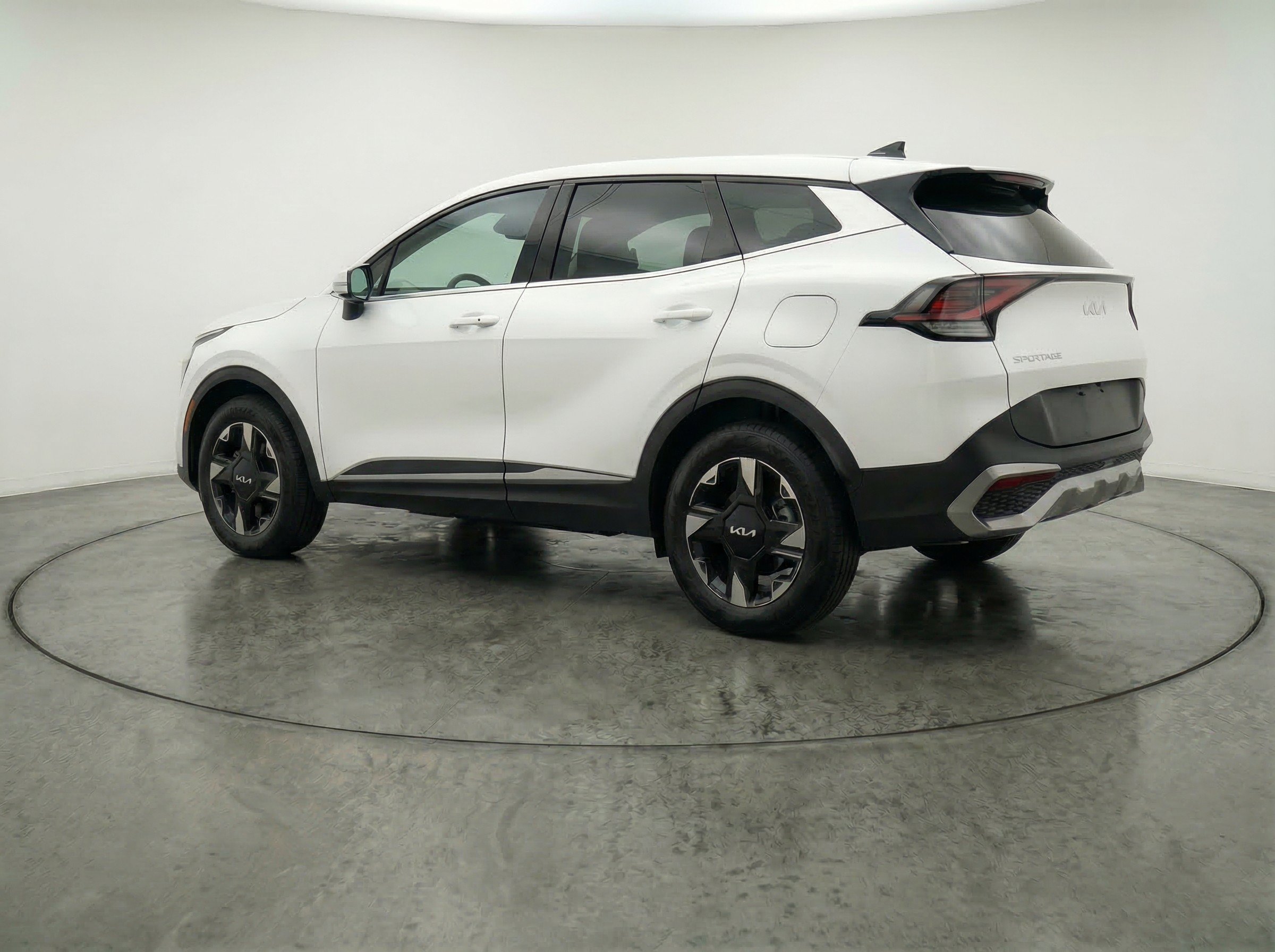Thumbnail: 2026 Kia Sportage - 6