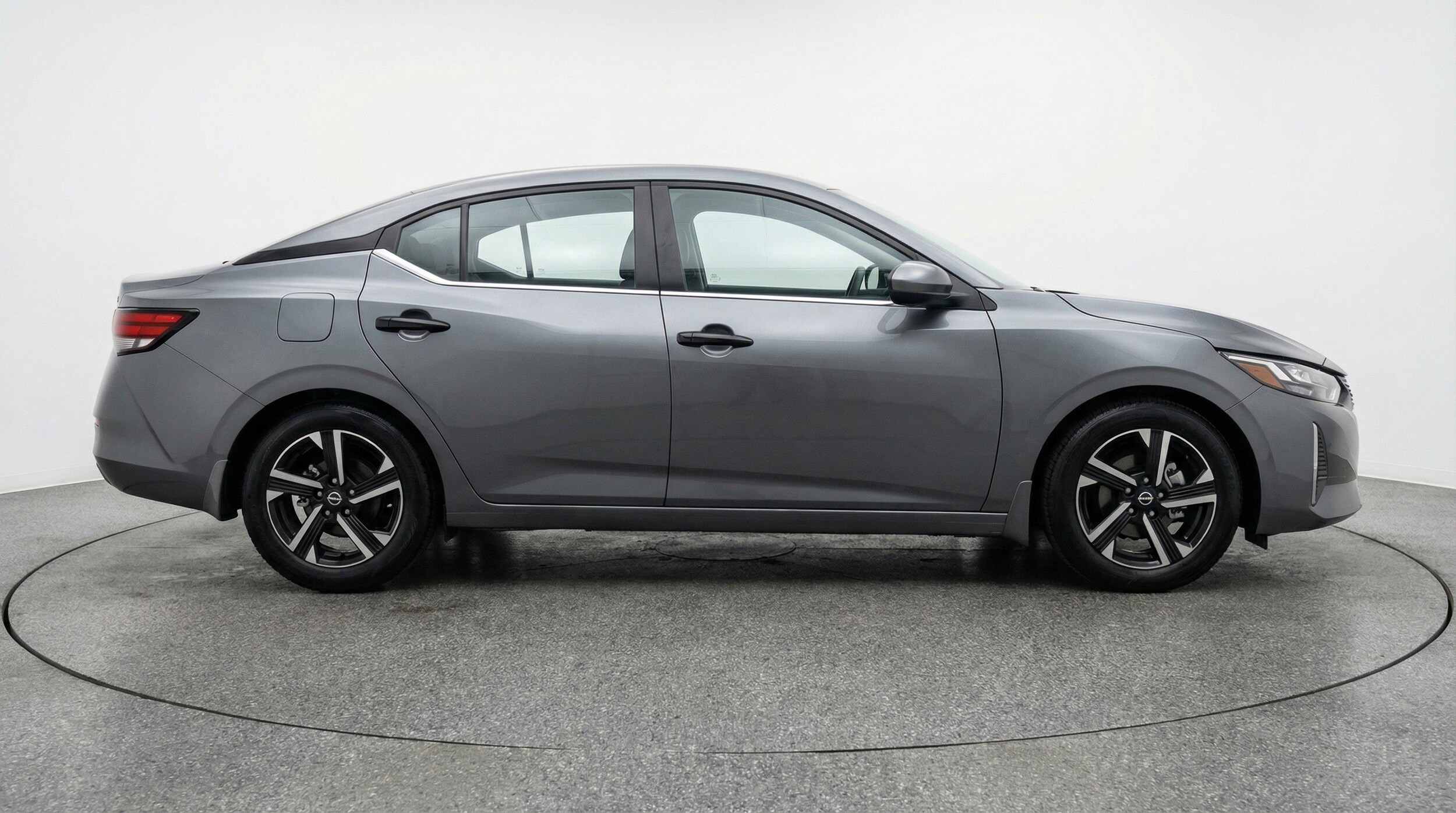 Thumbnail: 2025 Nissan Sentra - 11