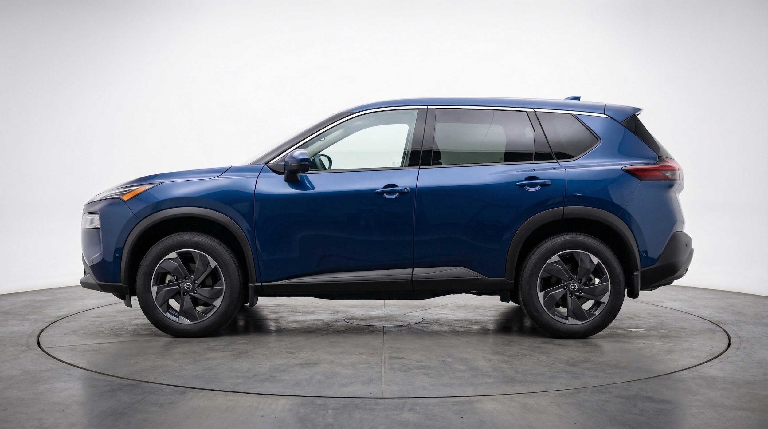 Thumbnail: 2025 Nissan Rogue - 5