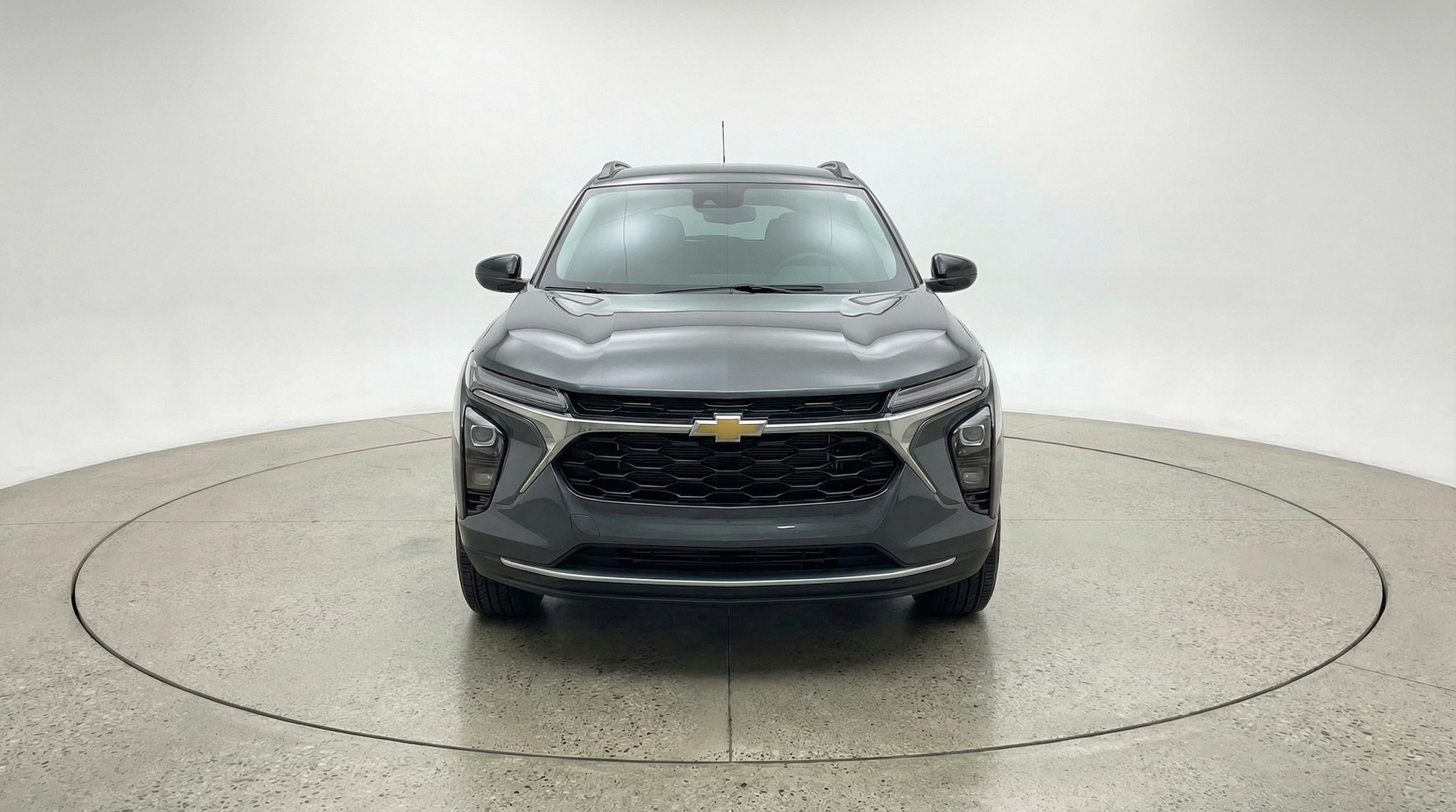 Thumbnail: 2025 Chevrolet Trax - 2