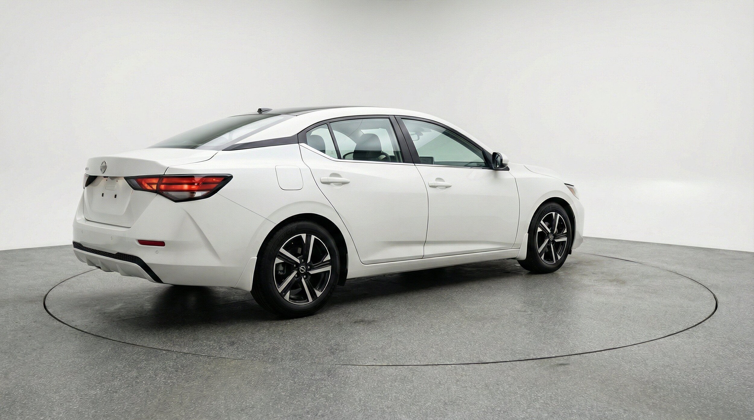 Thumbnail: 2025 Nissan Sentra - 9