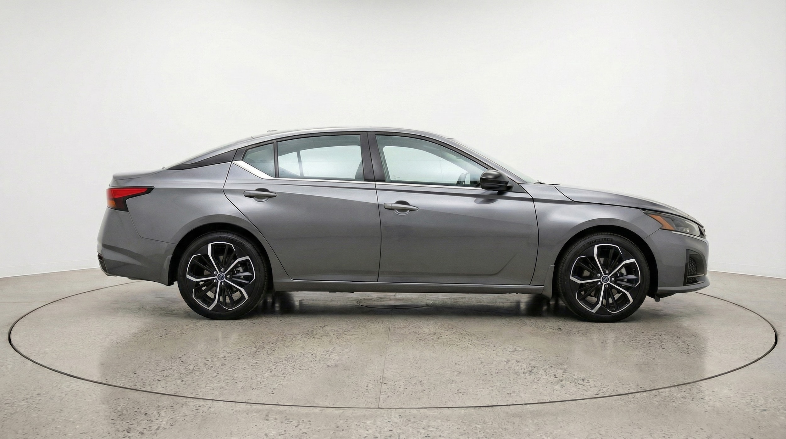 Thumbnail: 2025 Nissan Altima - 8