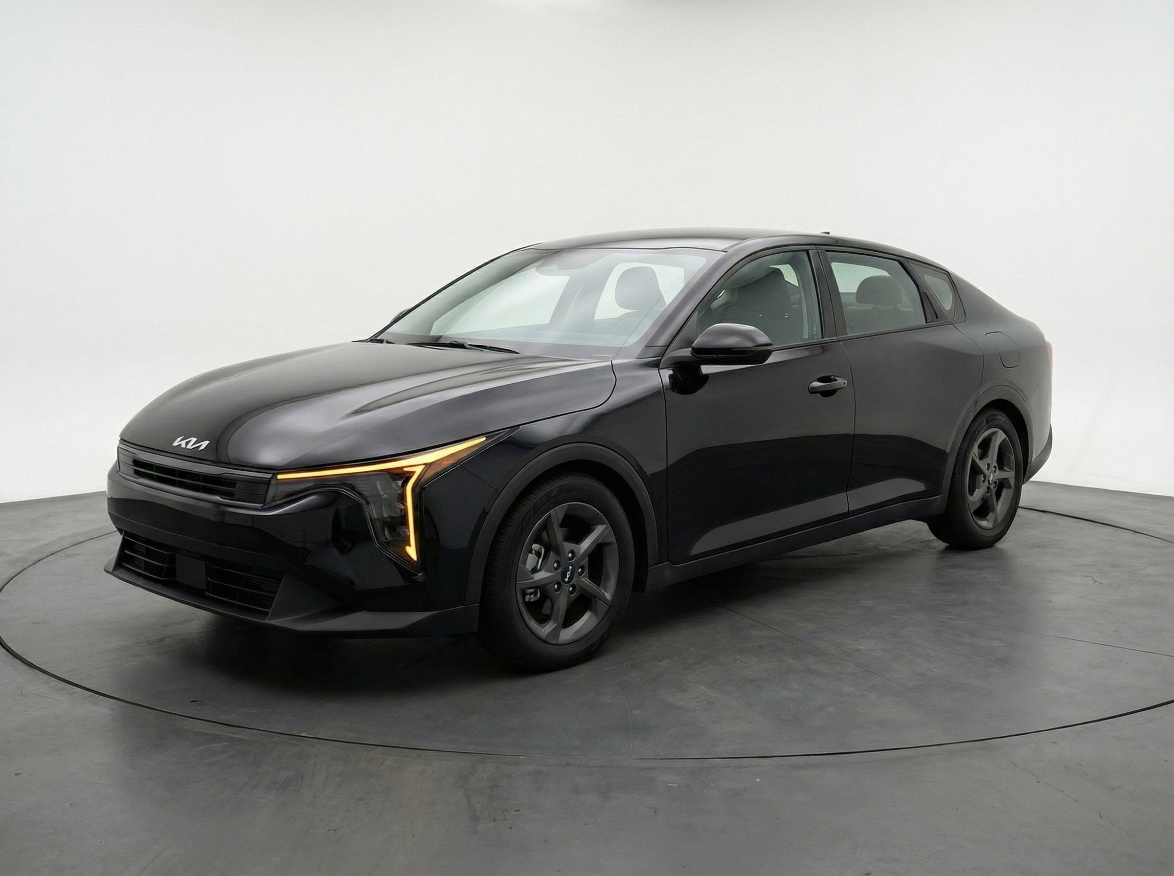 Thumbnail: 2025 Kia K4 - 3