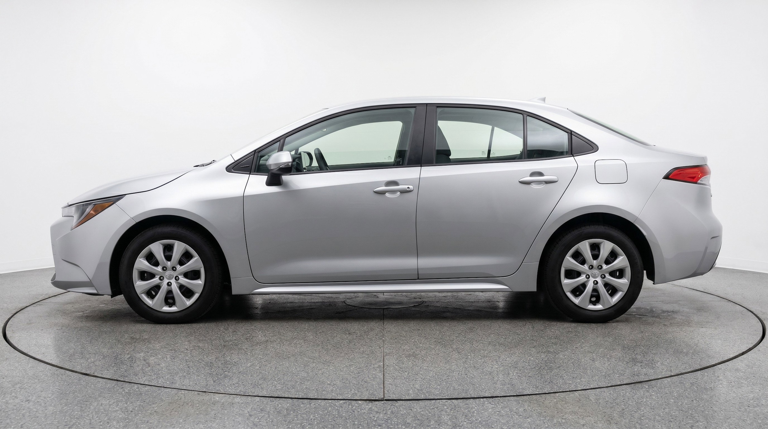Thumbnail: 2025 Toyota Corolla - 5