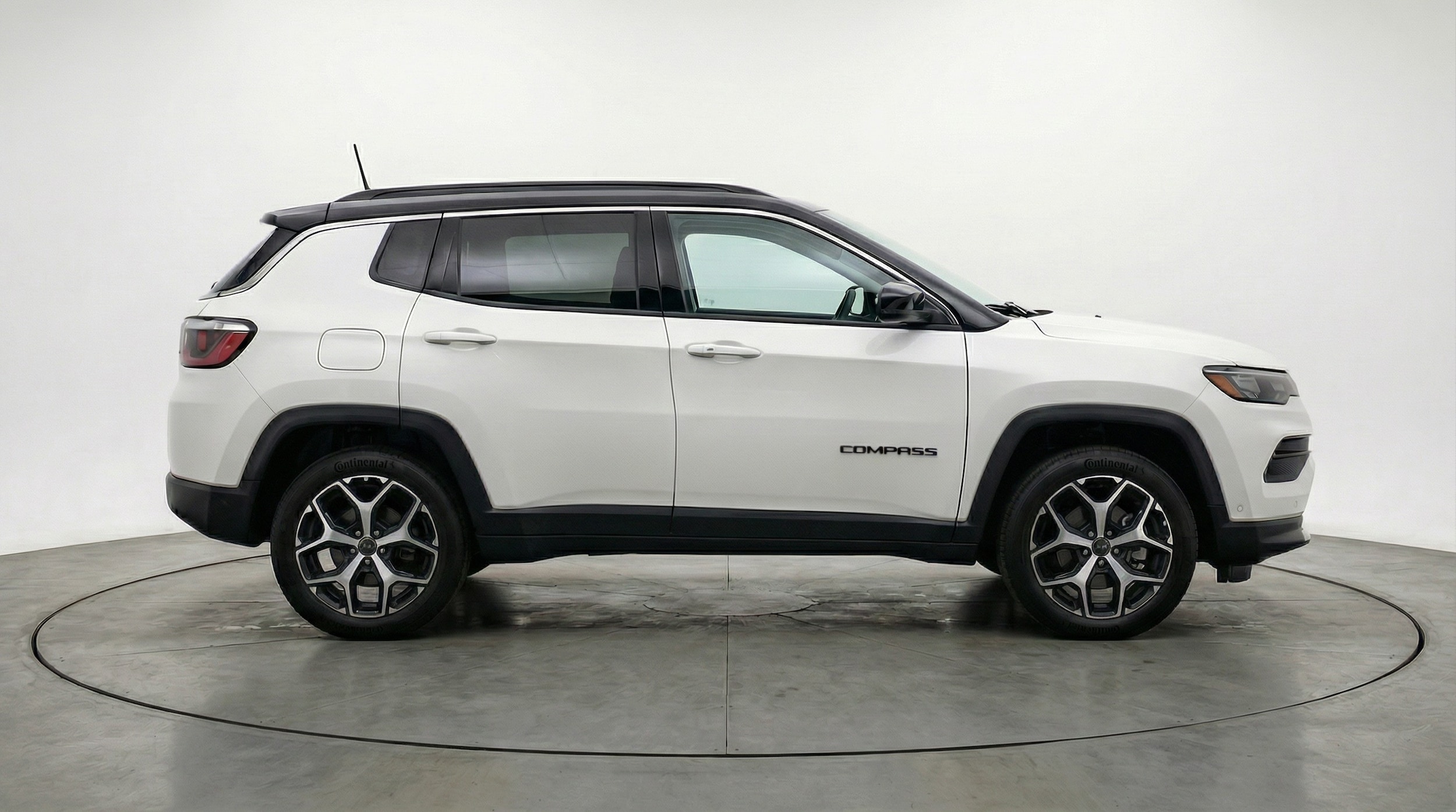 Thumbnail: 2025 Jeep Compass - 8