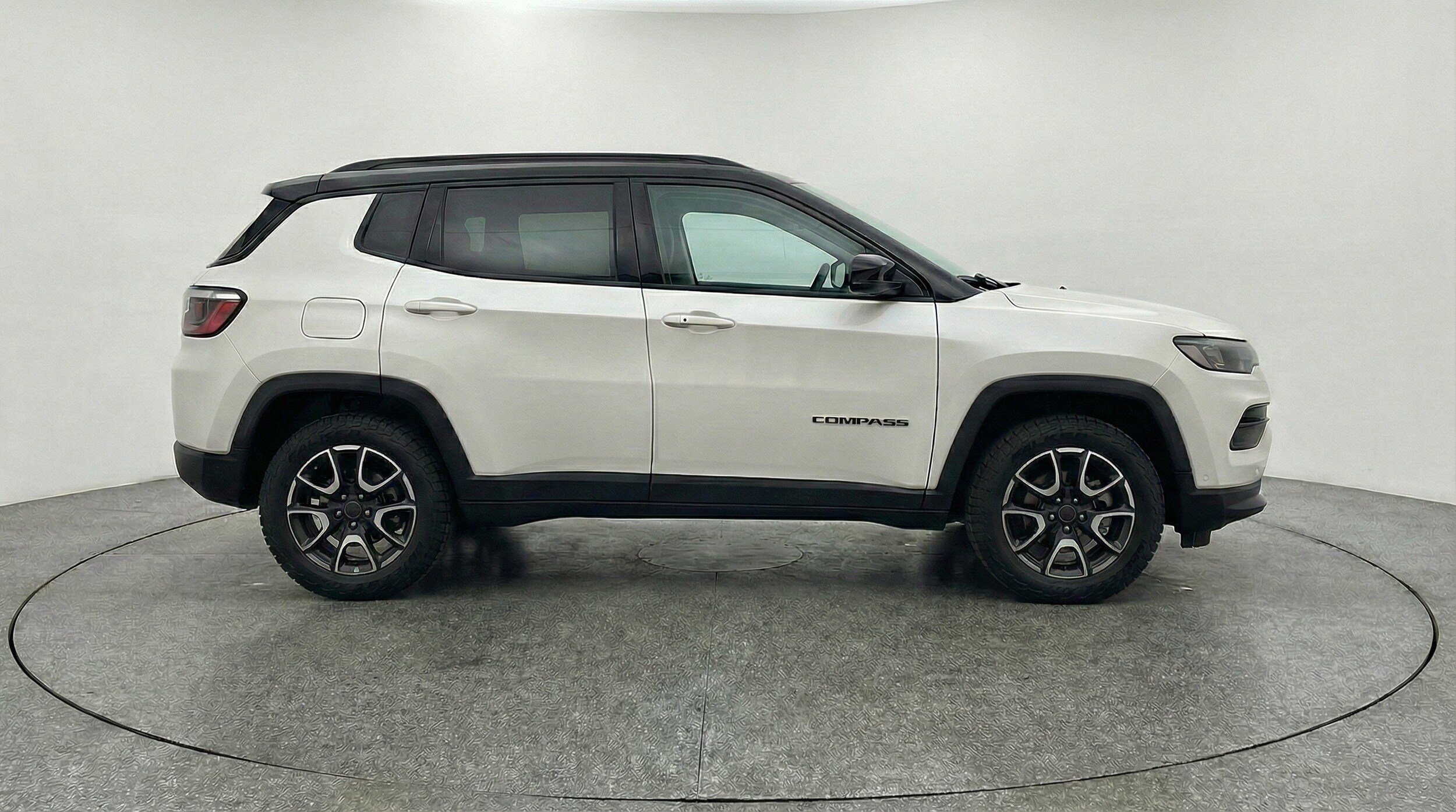 Thumbnail: 2025 Jeep Compass - 11