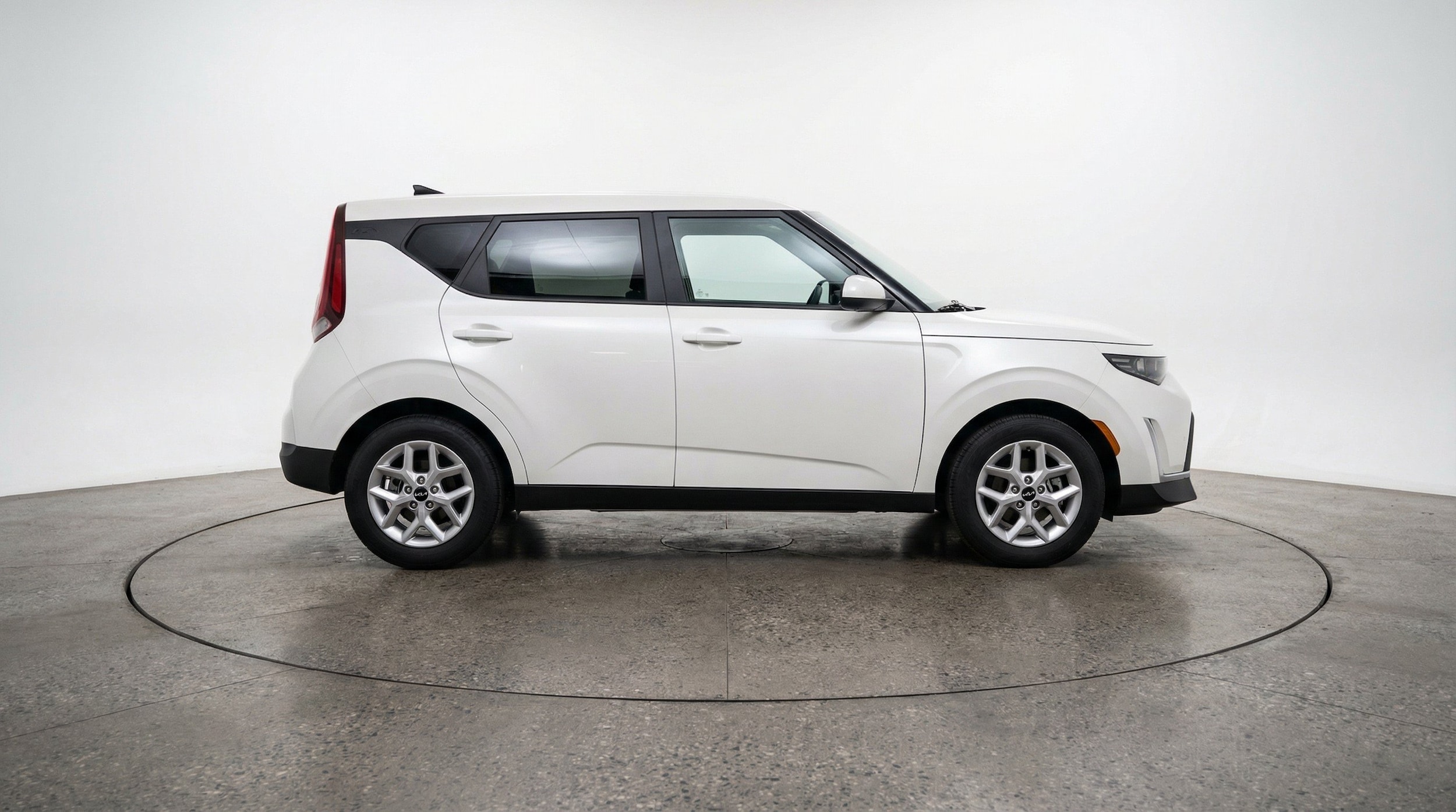 Thumbnail: 2025 Kia Soul - 11