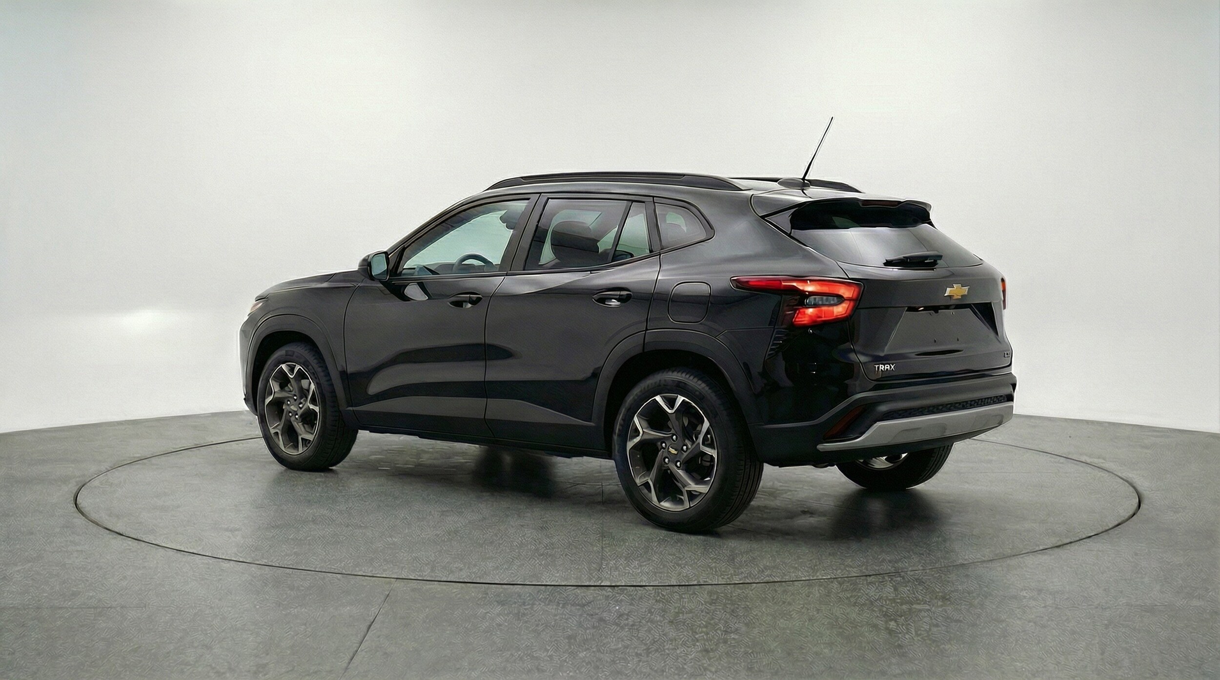 Thumbnail: 2025 Chevrolet Trax - 6