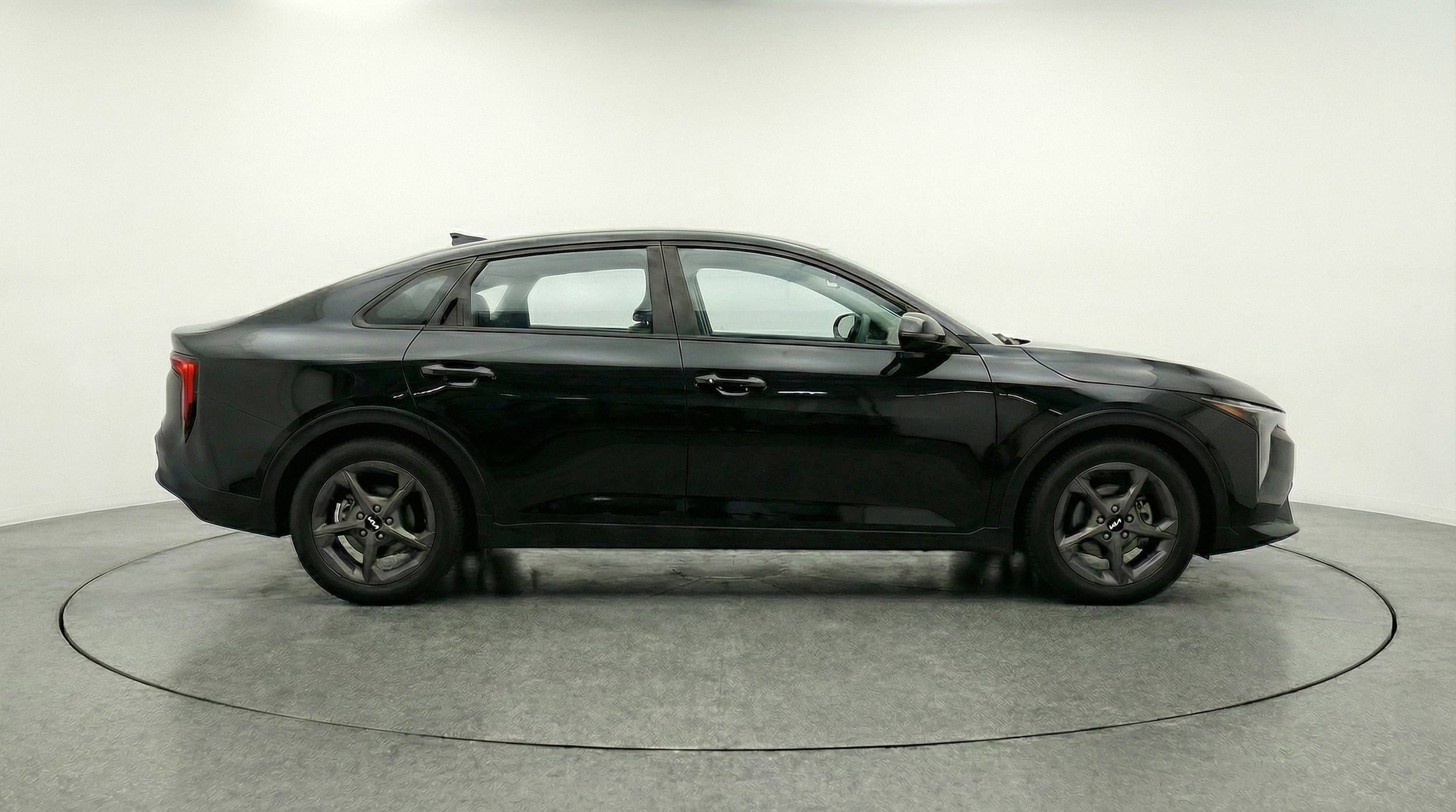Thumbnail: 2025 Kia K4 - 11