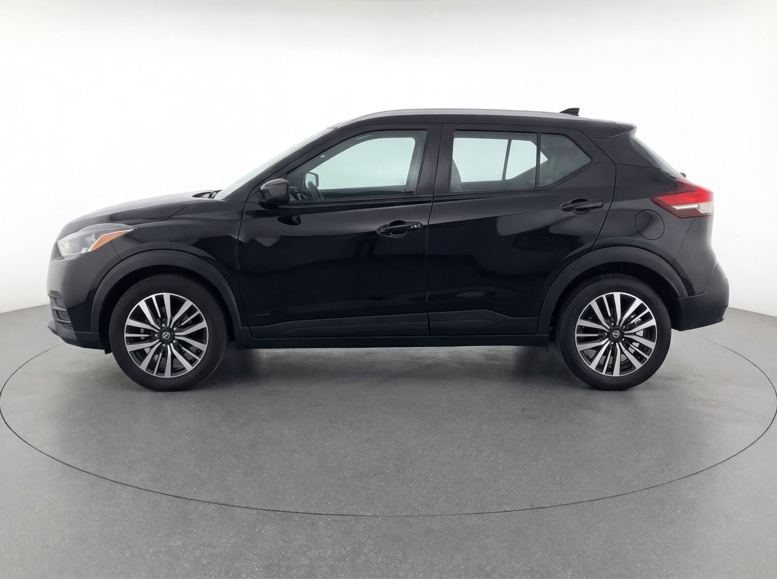 Thumbnail: 2024 Nissan Kicks - 5