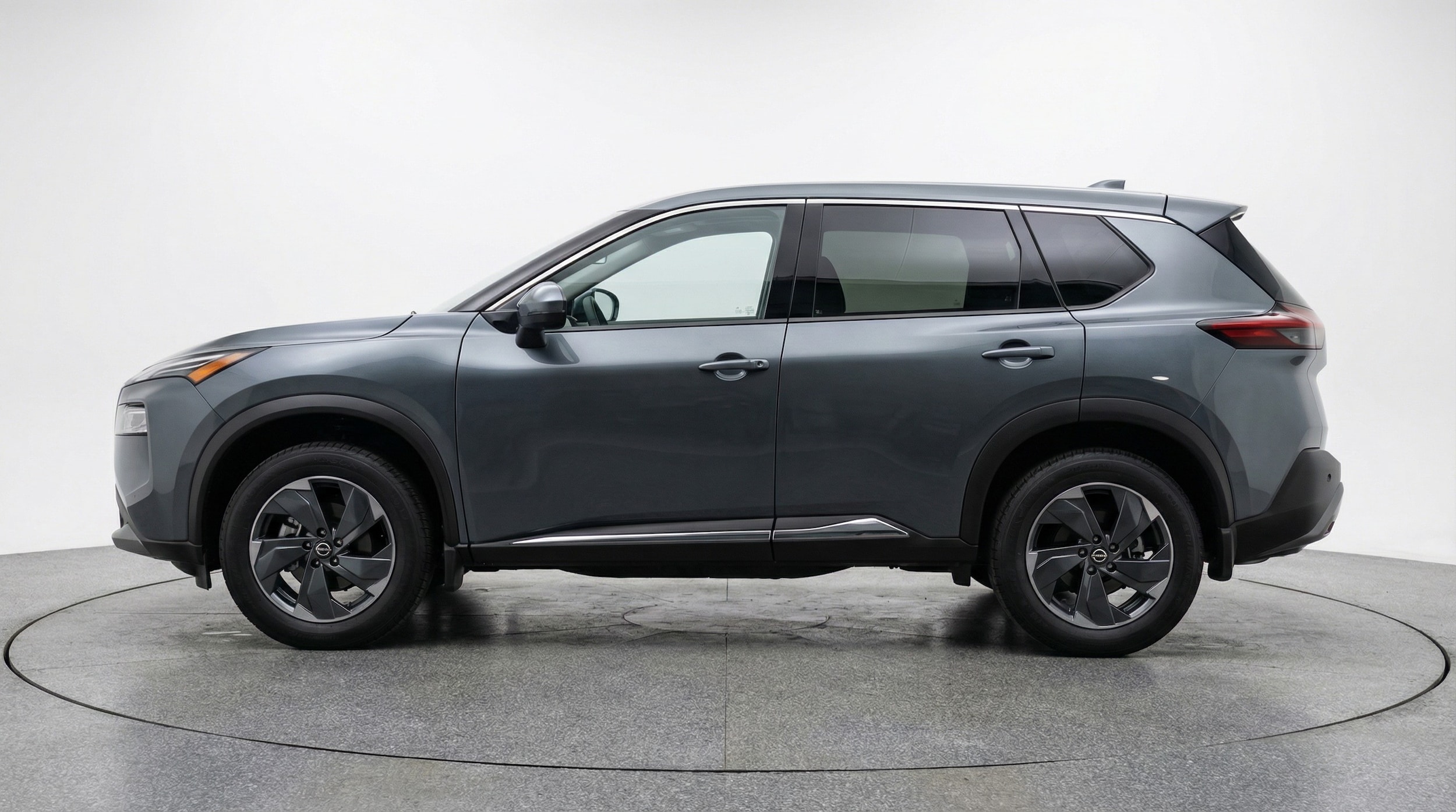 Thumbnail: 2025 Nissan Rogue - 4