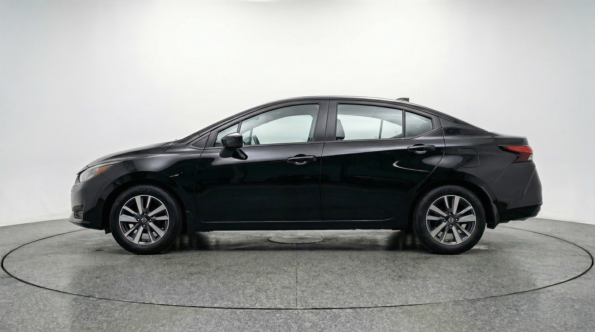 Thumbnail: 2025 Nissan Versa - 5