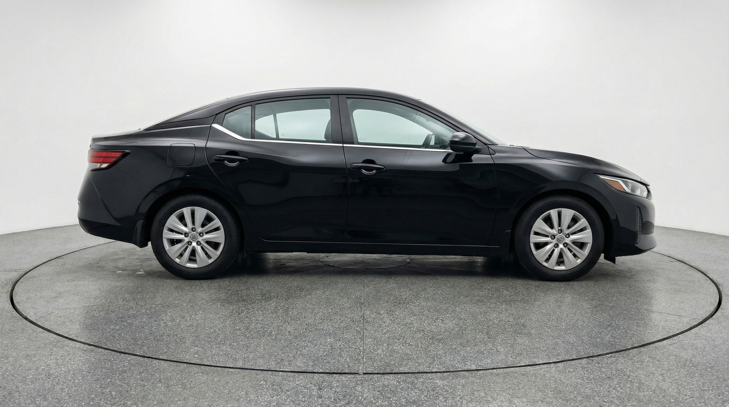 Thumbnail: 2025 Nissan Sentra - 11