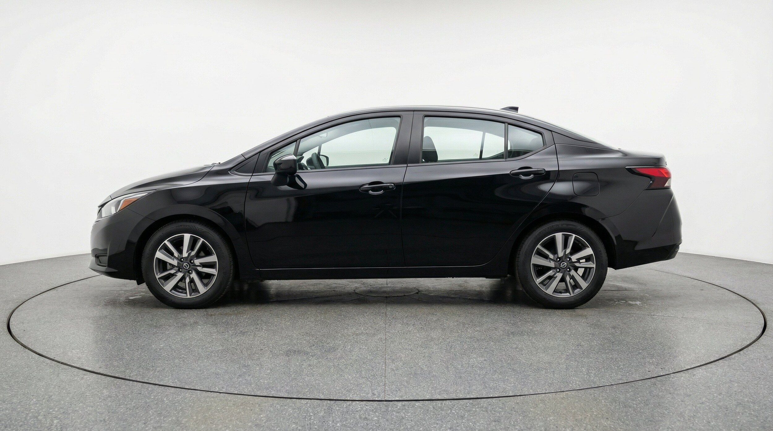 Thumbnail: 2025 Nissan Versa - 5