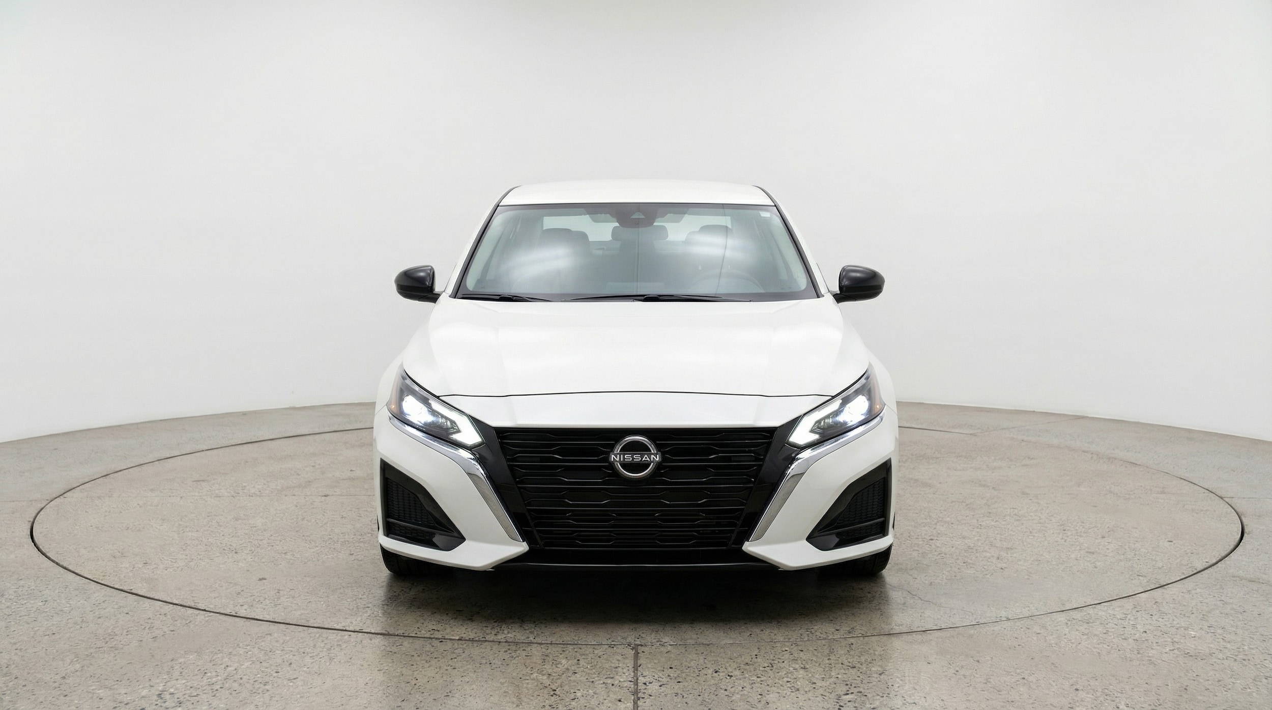 Thumbnail: 2025 Nissan Altima - 2