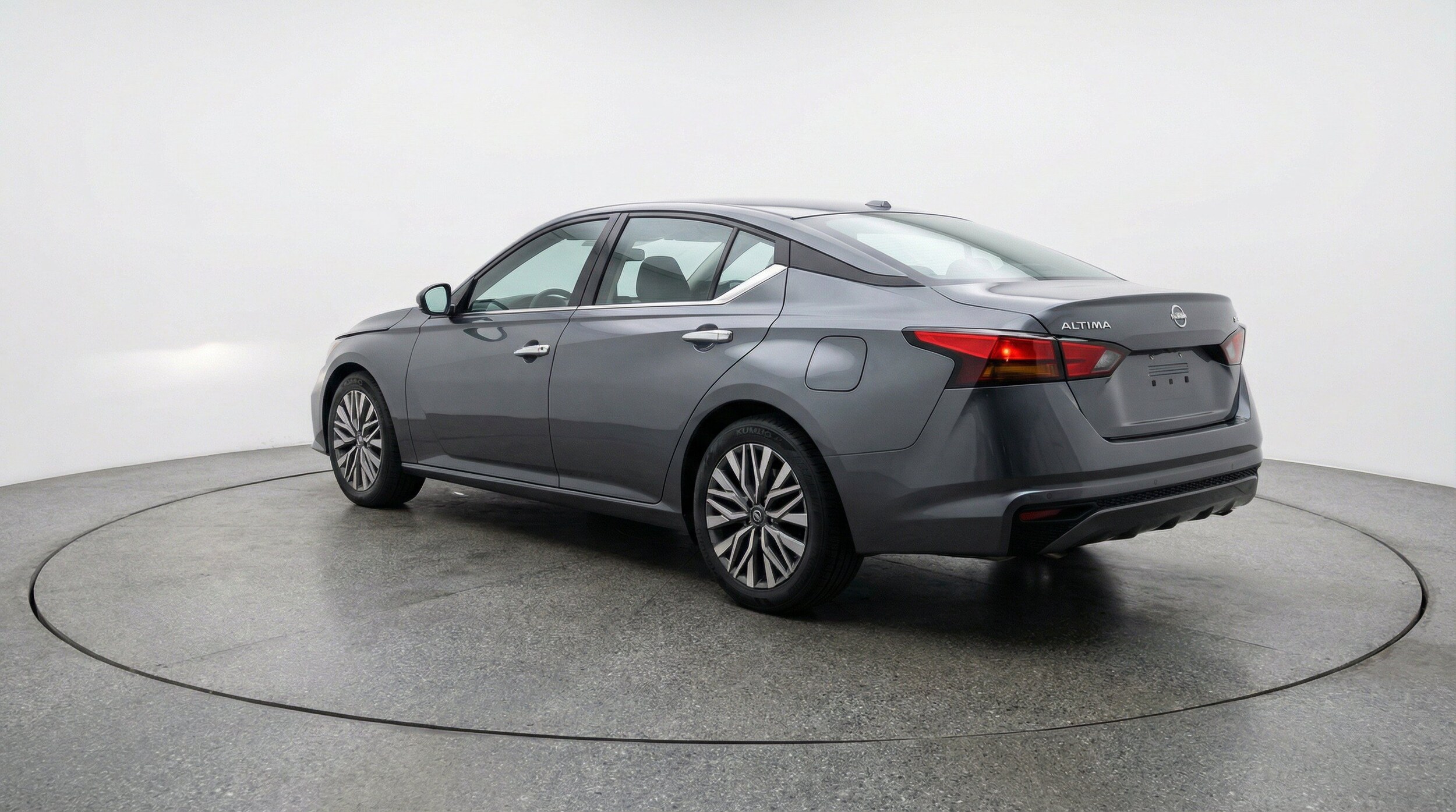 Thumbnail: 2025 Nissan Altima - 6