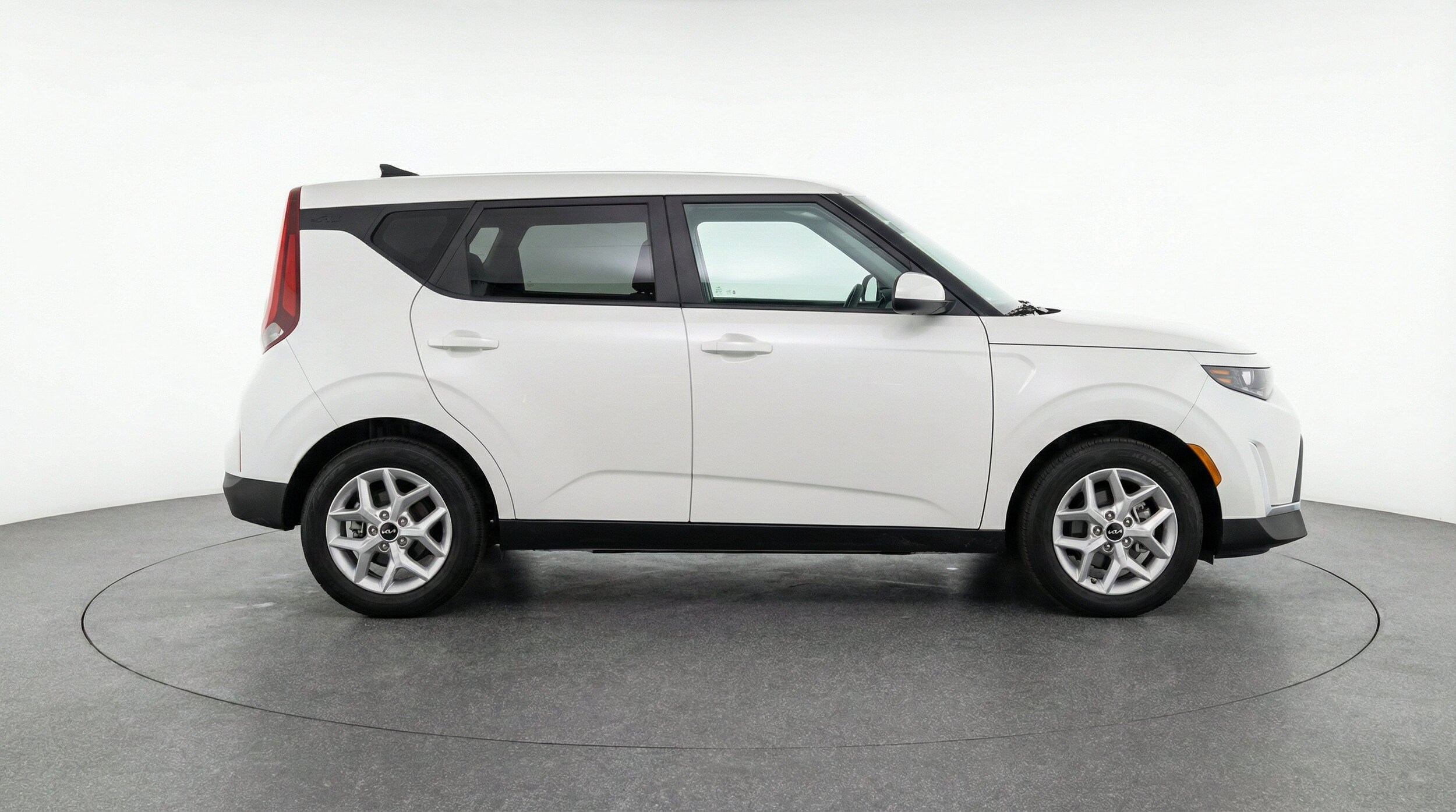 Thumbnail: 2025 Kia Soul - 11